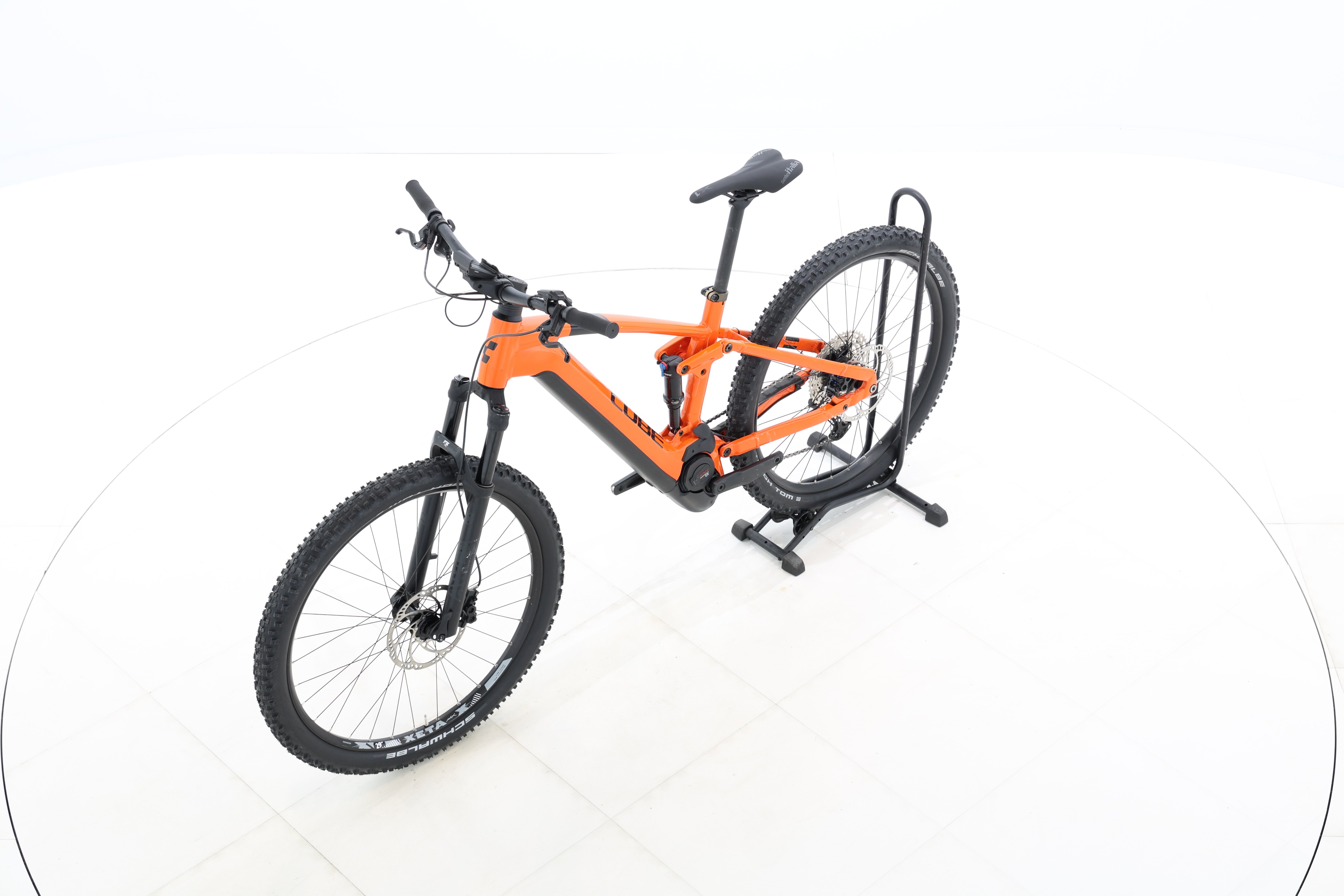 e1c7d06d-dbe0-4e20-8b43-40ba0775214c