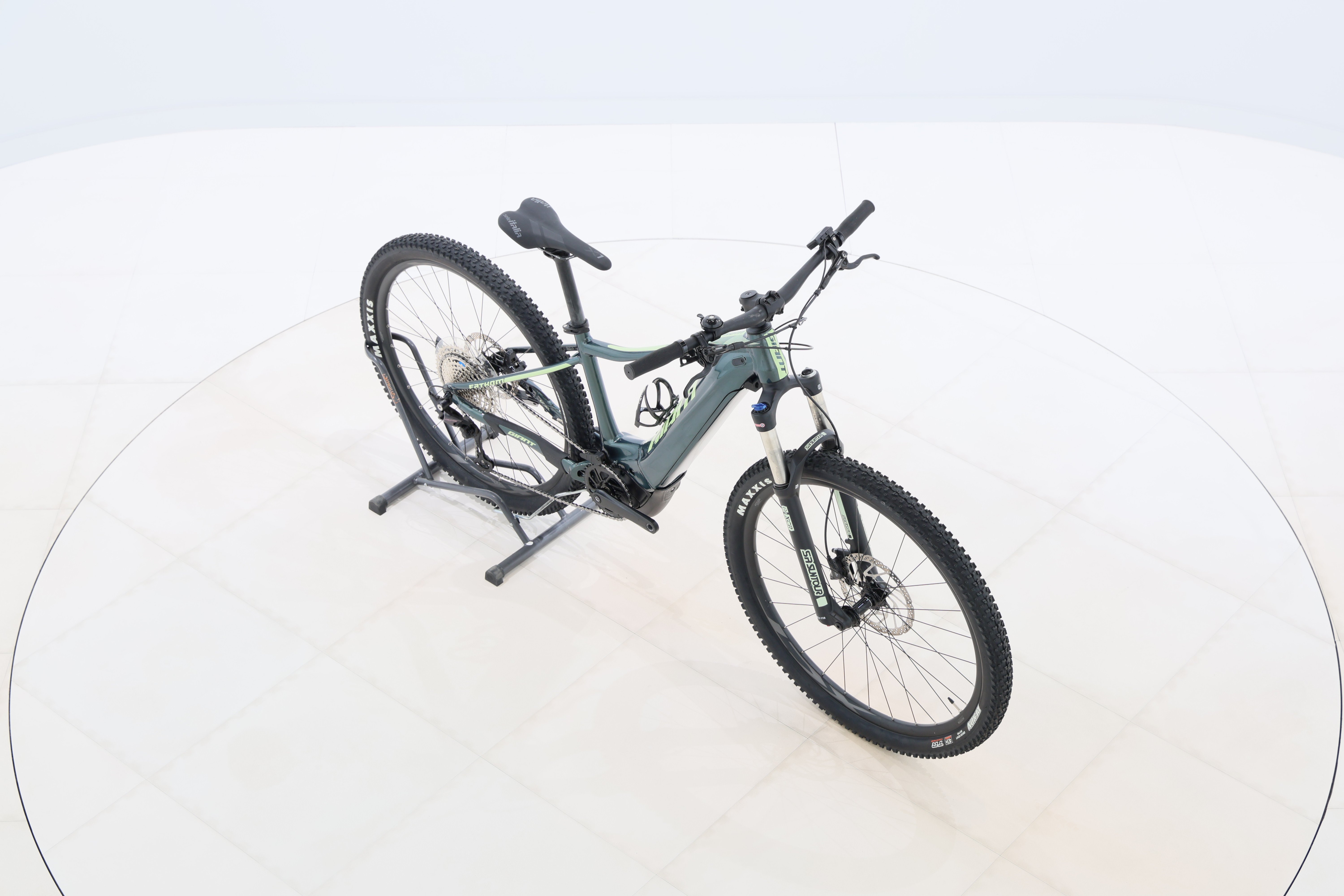 8926cc61-7c3d-4fb2-9cbf-25b56b8010c9