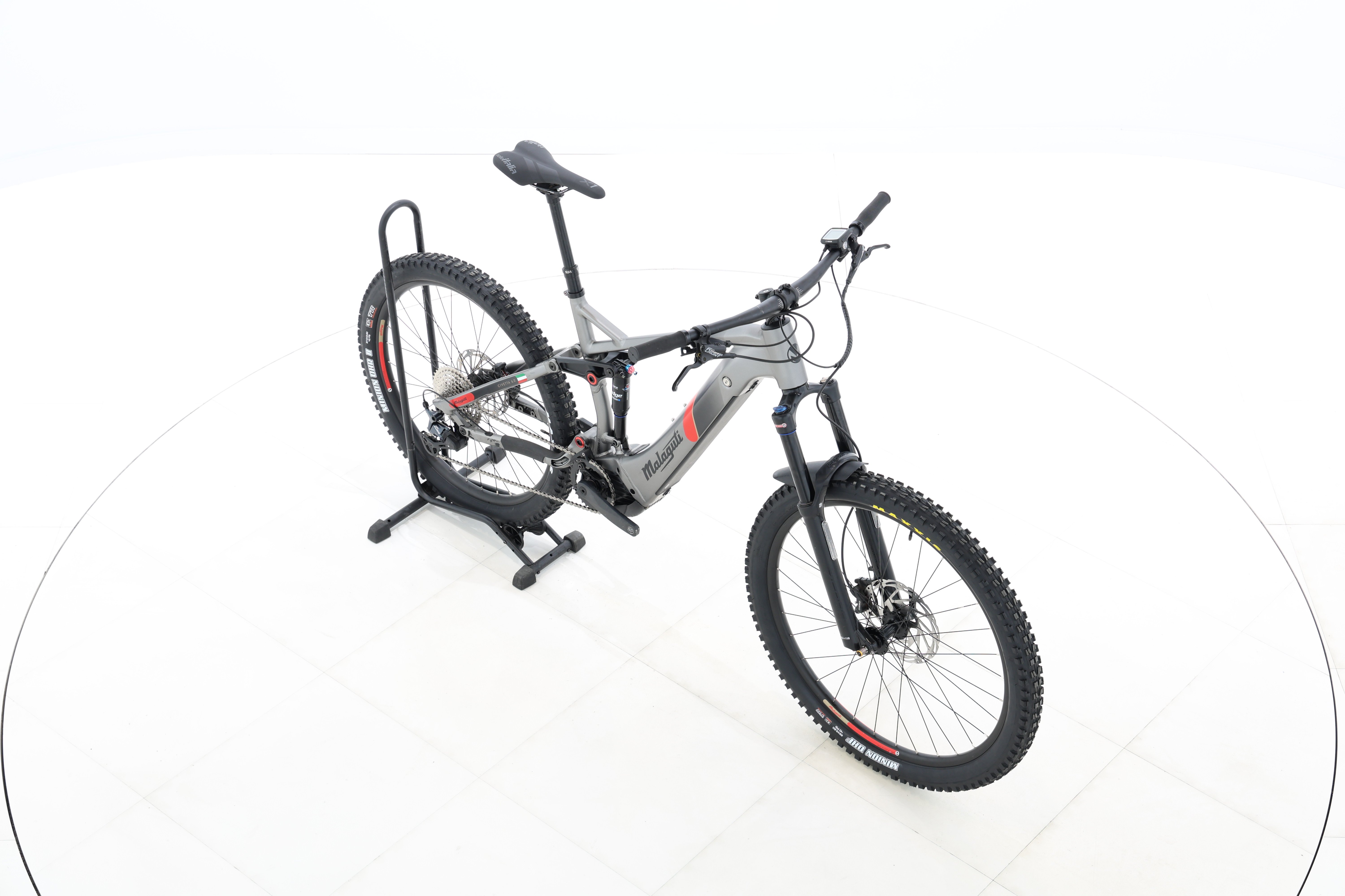 f1fceb4c-5984-4d56-b1b4-68b3867b021b