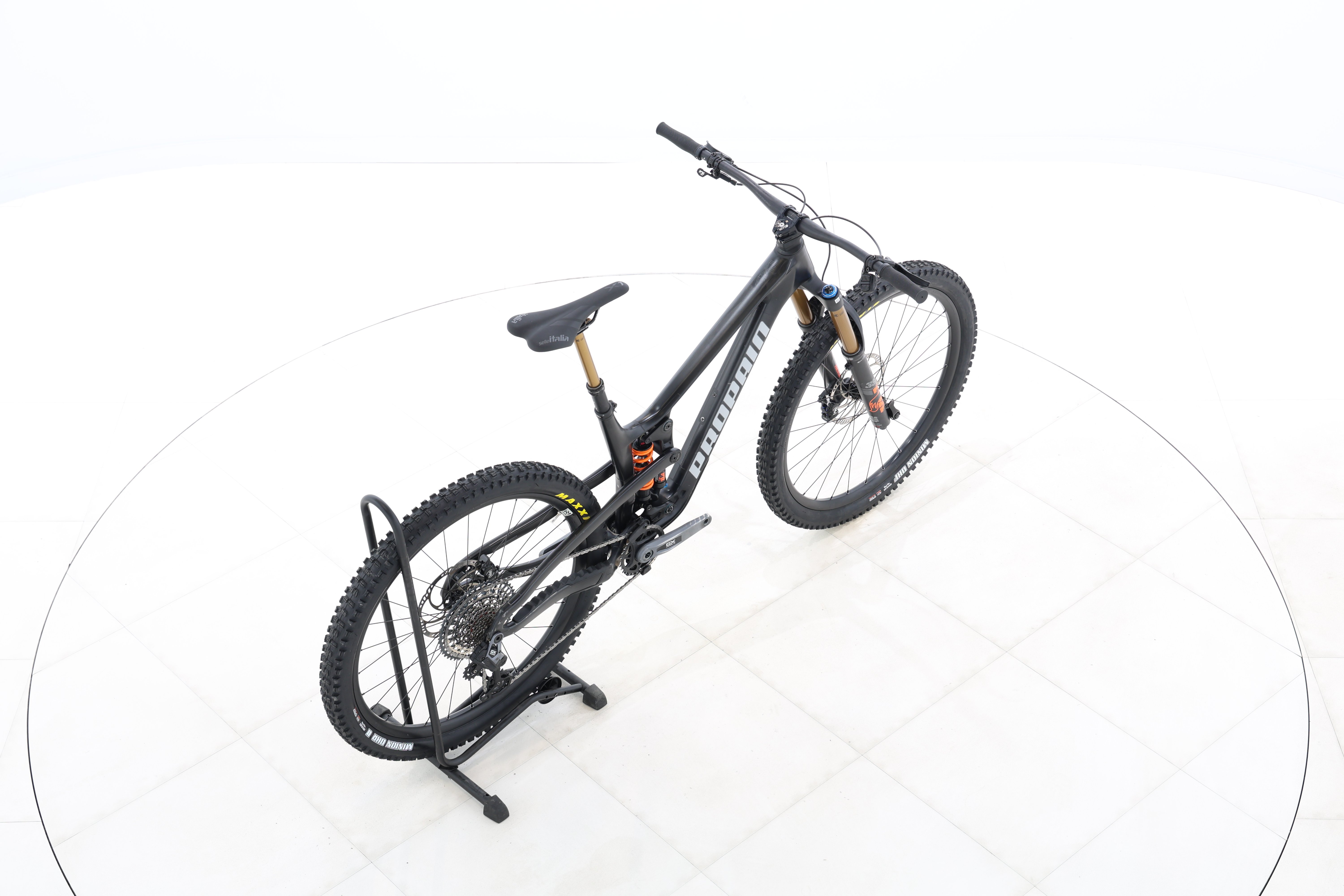 7975d958-14c5-48d0-a8c3-203b1e1a552b