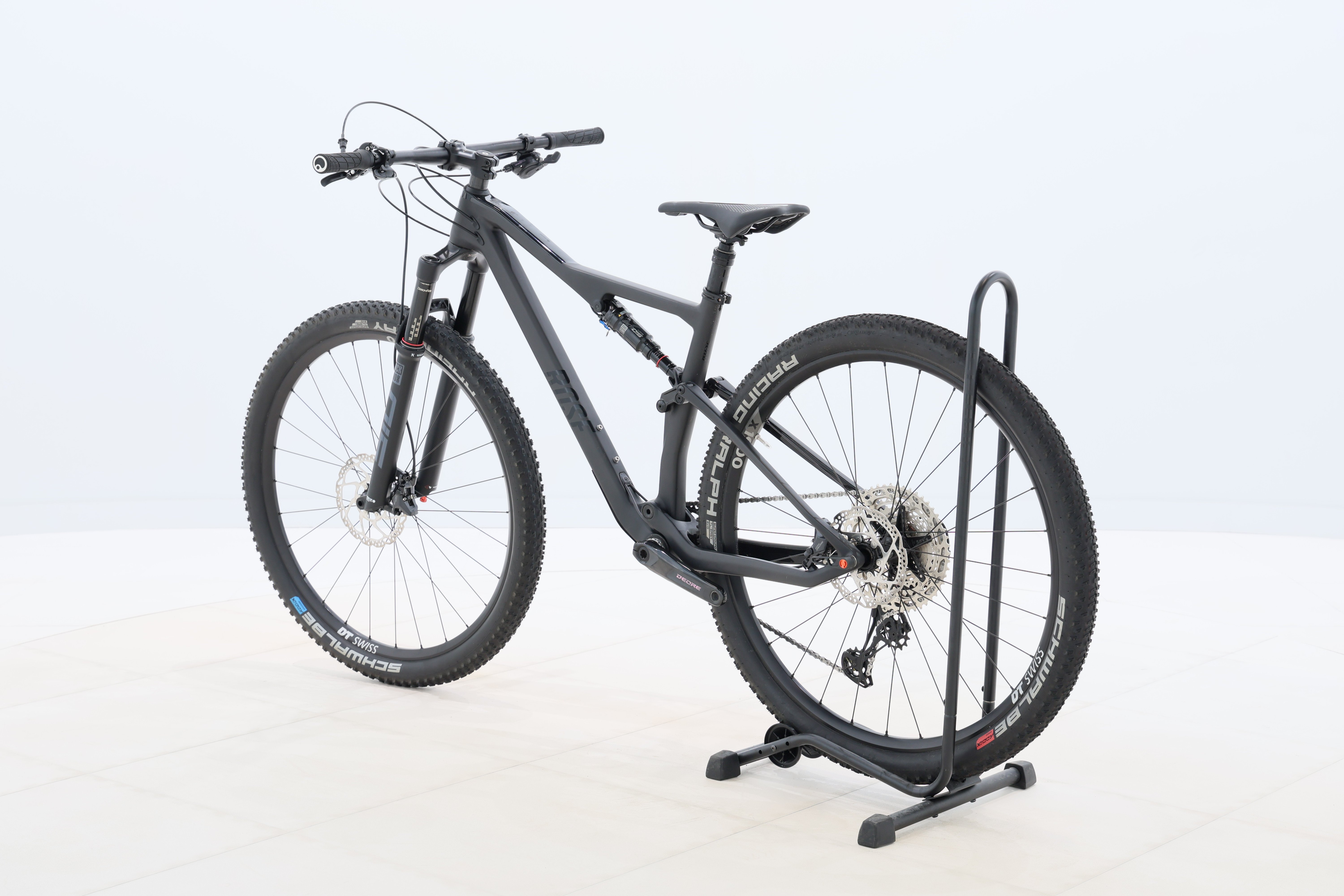 42a6d49b-ed3d-491d-a3fc-d8068f3f9085