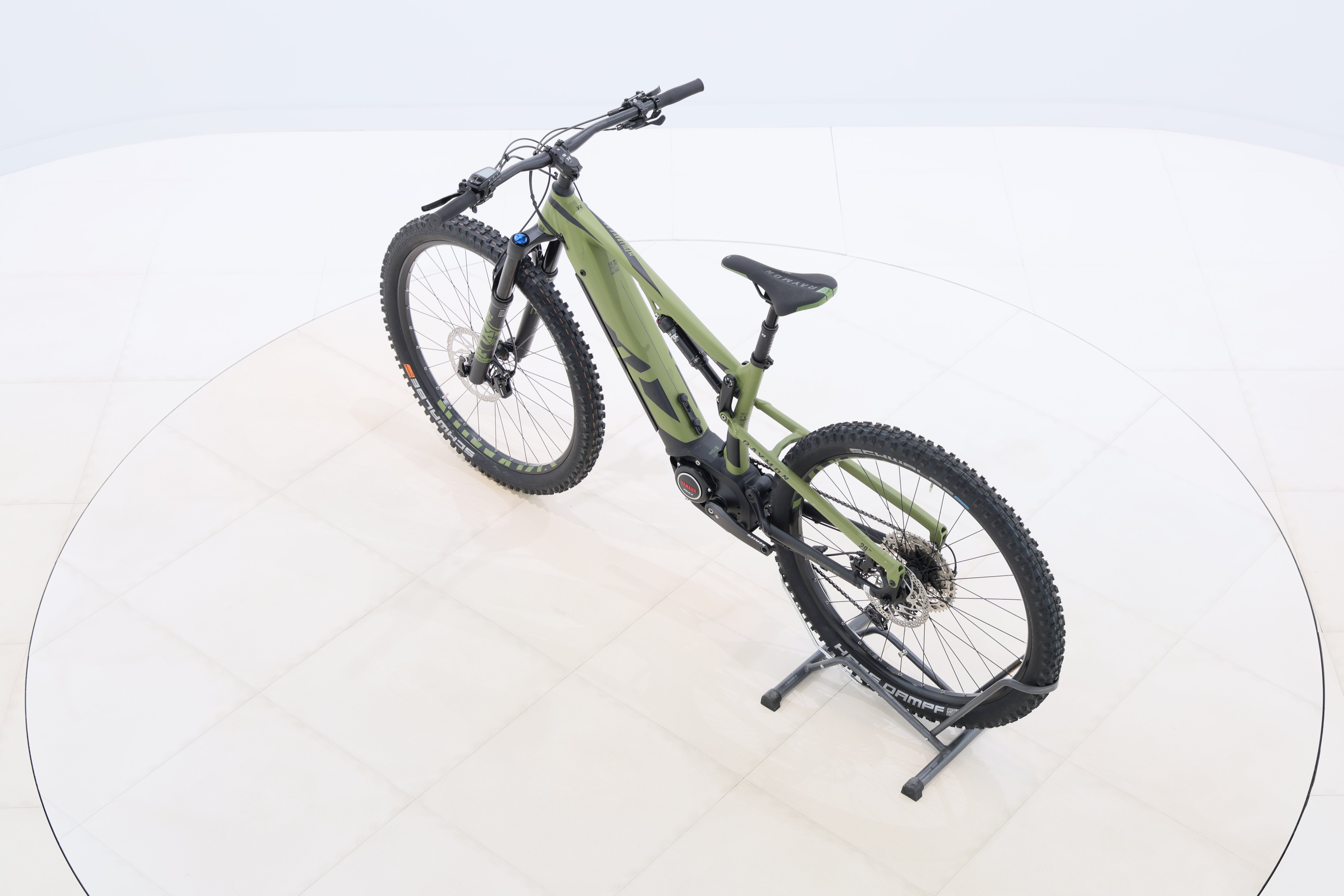 9ca96efb-c596-42b0-b1d0-e6db7bcb9628