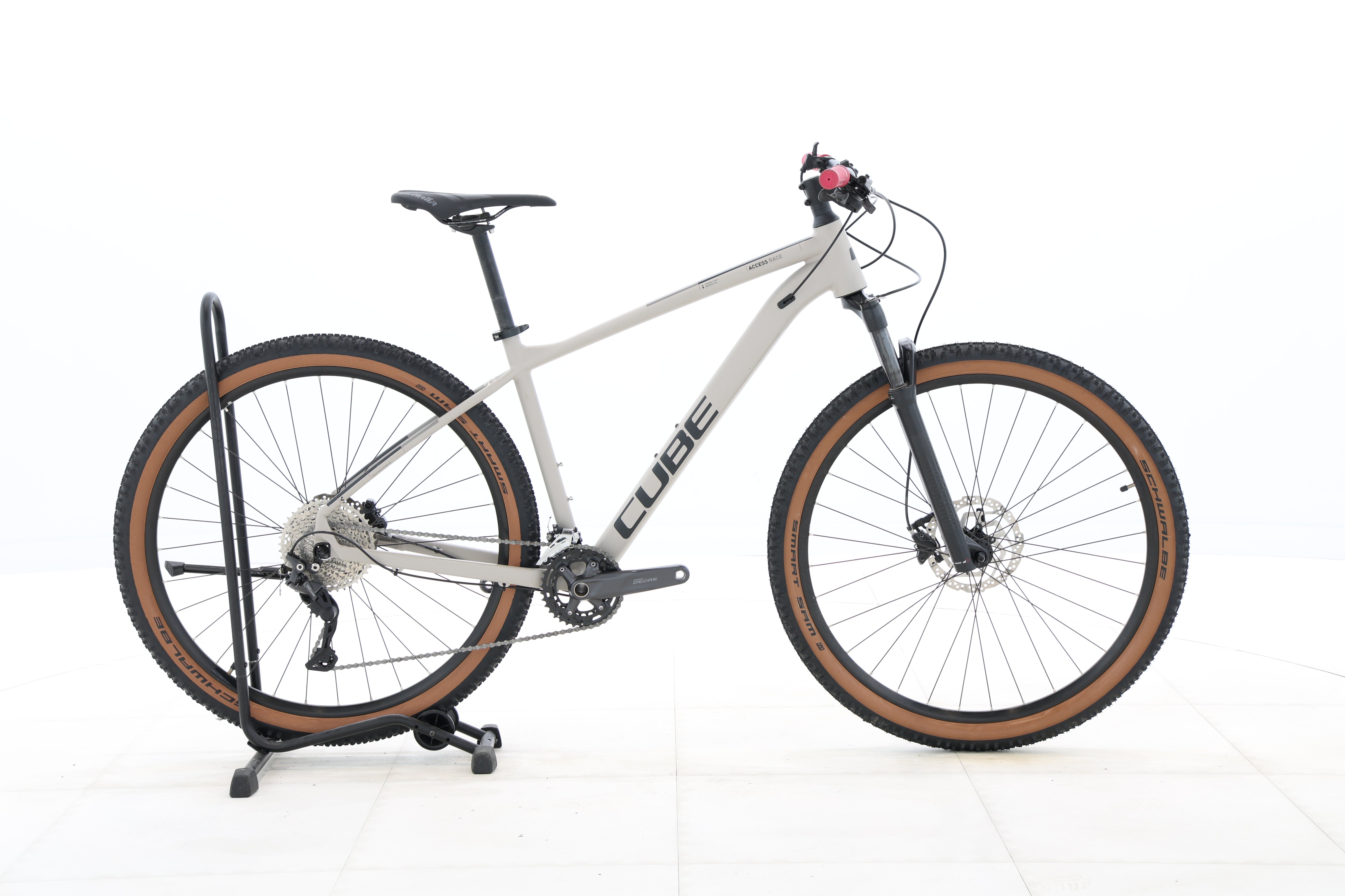 c2da9b43-6bdb-4048-a785-ac85edc91456