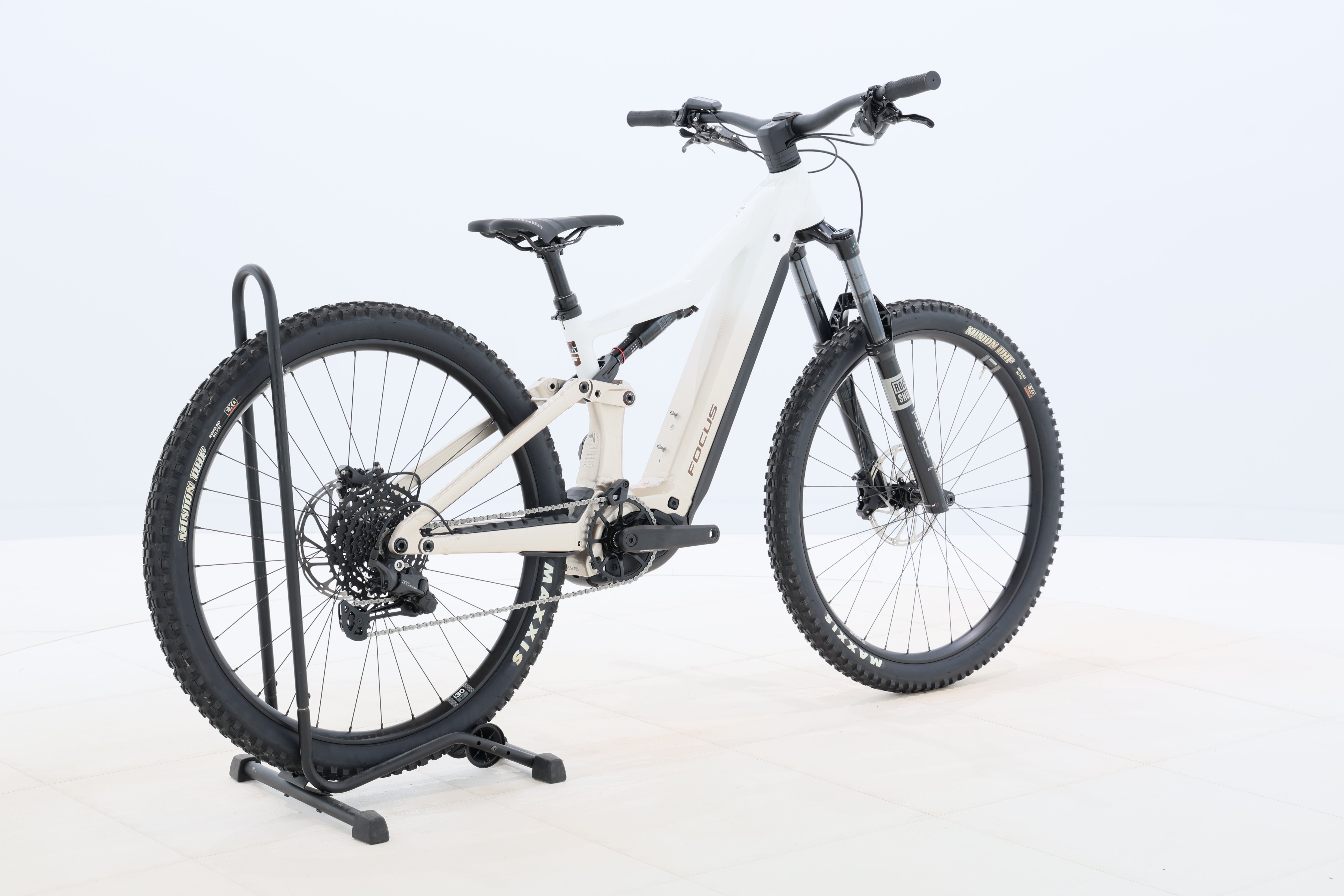 dd34226e-4a16-4903-9d12-ffe6ba60e637