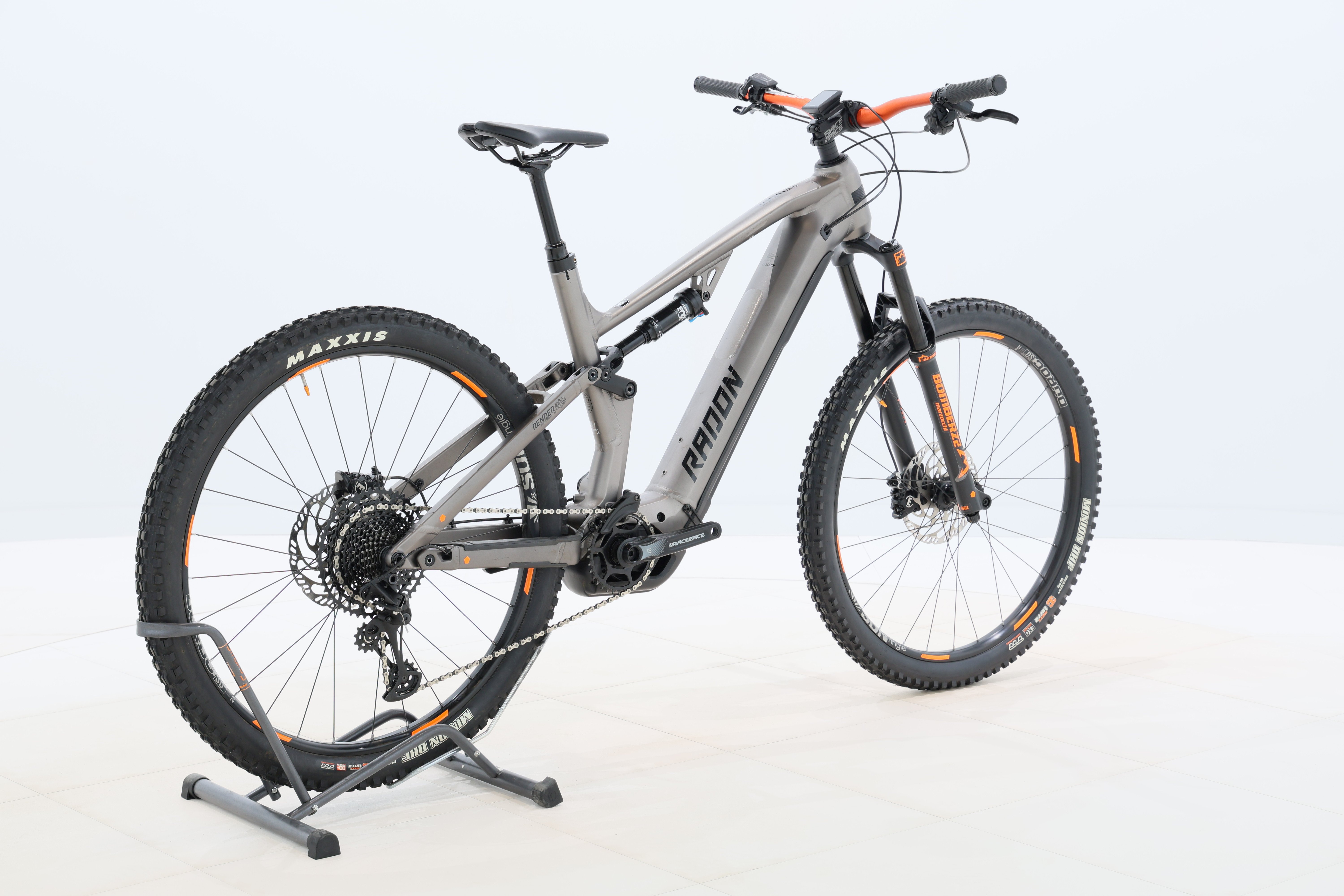 27ea86b6-5d00-4911-a890-b7d573333071