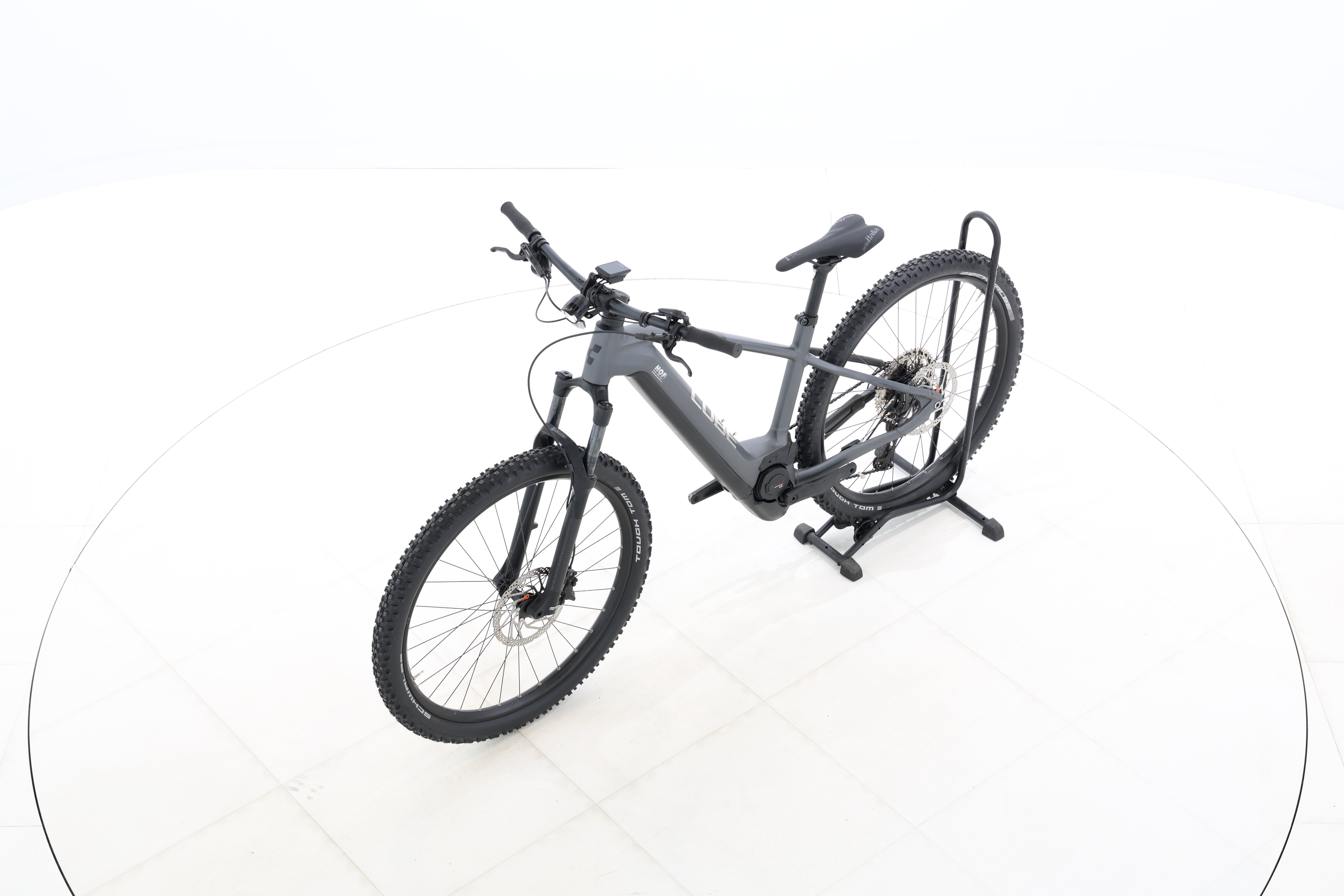 b0383747-056c-4e3d-98eb-b4c72f90a620