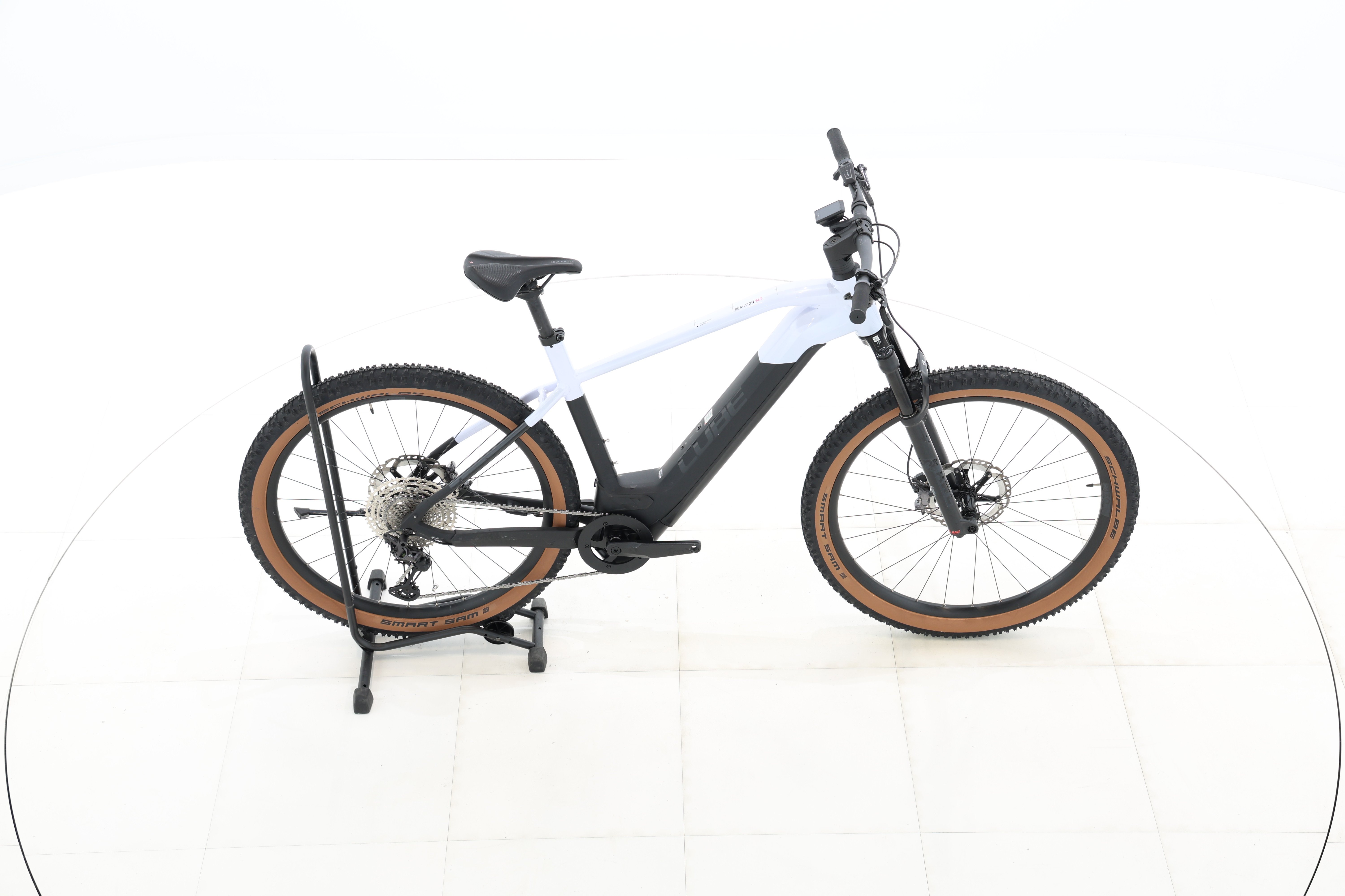 0f9aa271-3b09-4b40-9404-49262413c4b8