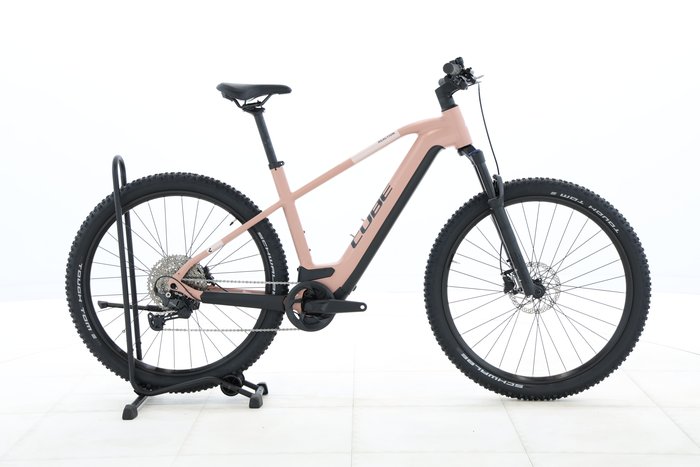 Cube REACTION HYBRID PRO 750 2024