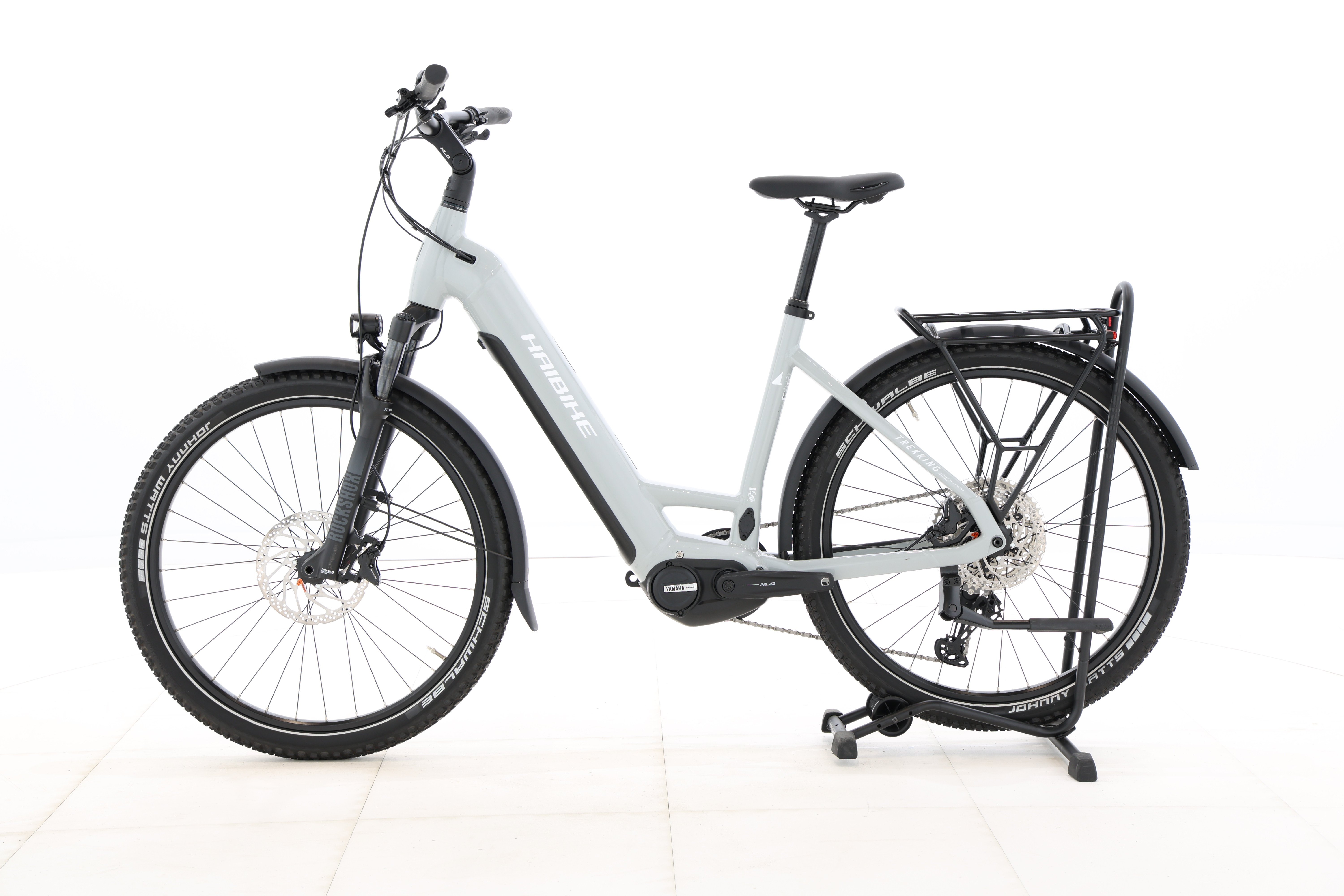 7f24fd48-5856-46e3-8b44-a00e850d60e5