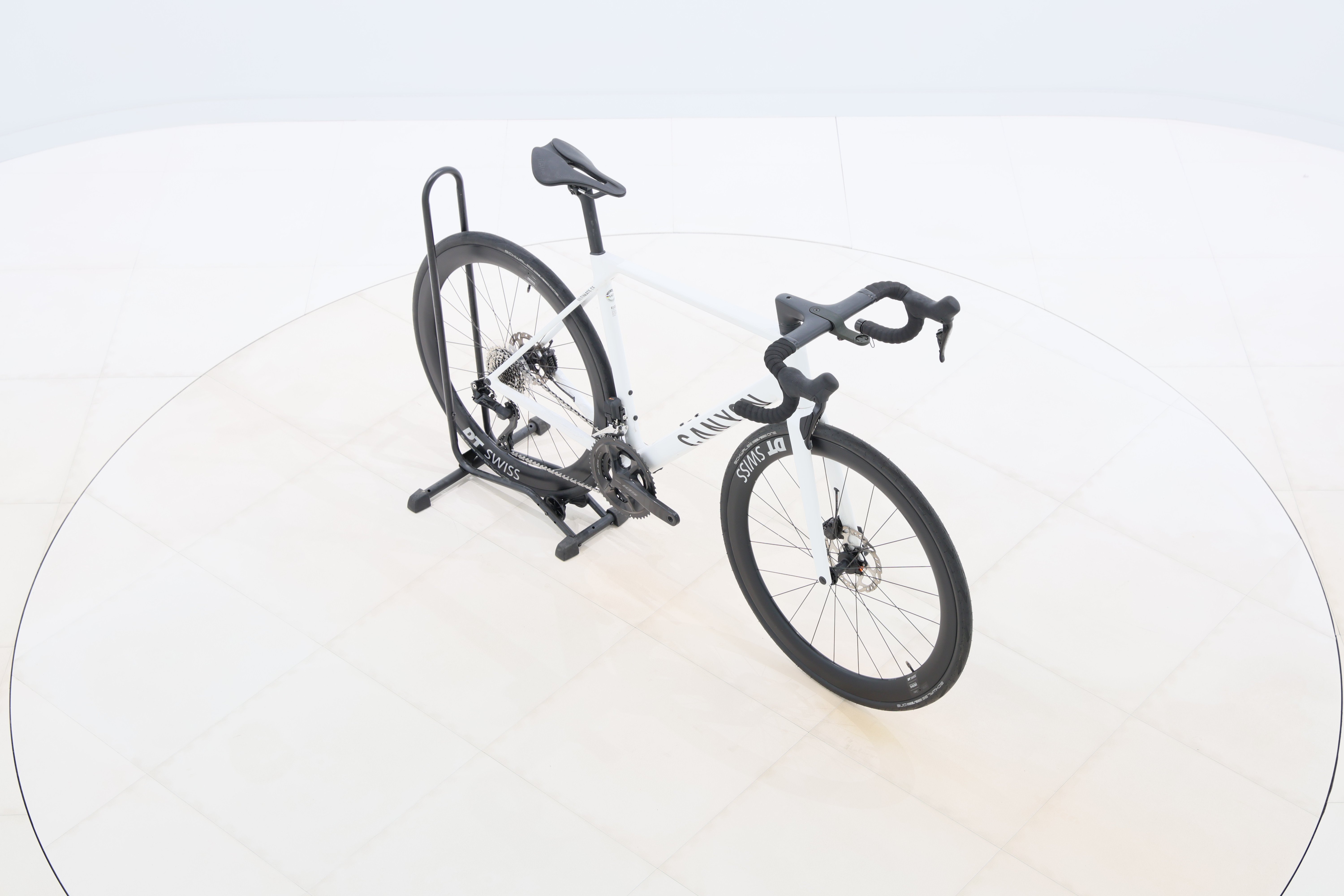 fcda6f13-c57c-4e17-8961-c4eaee8741ef