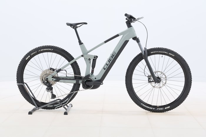 Cube Stereo Hybrid 140 HPC Pro 625 2024