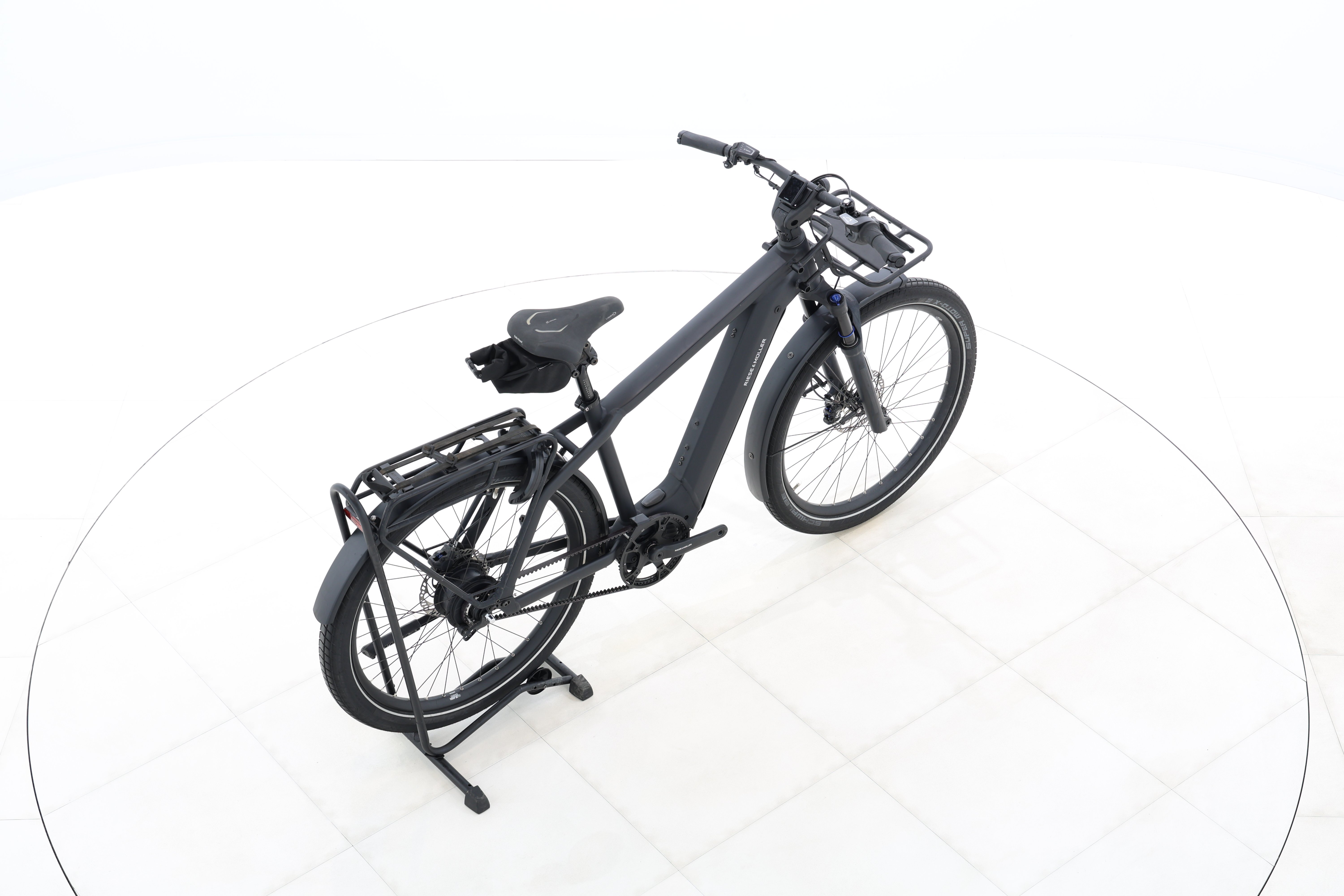 d827bb59-c5e0-4875-8267-0eb74e27e9aa