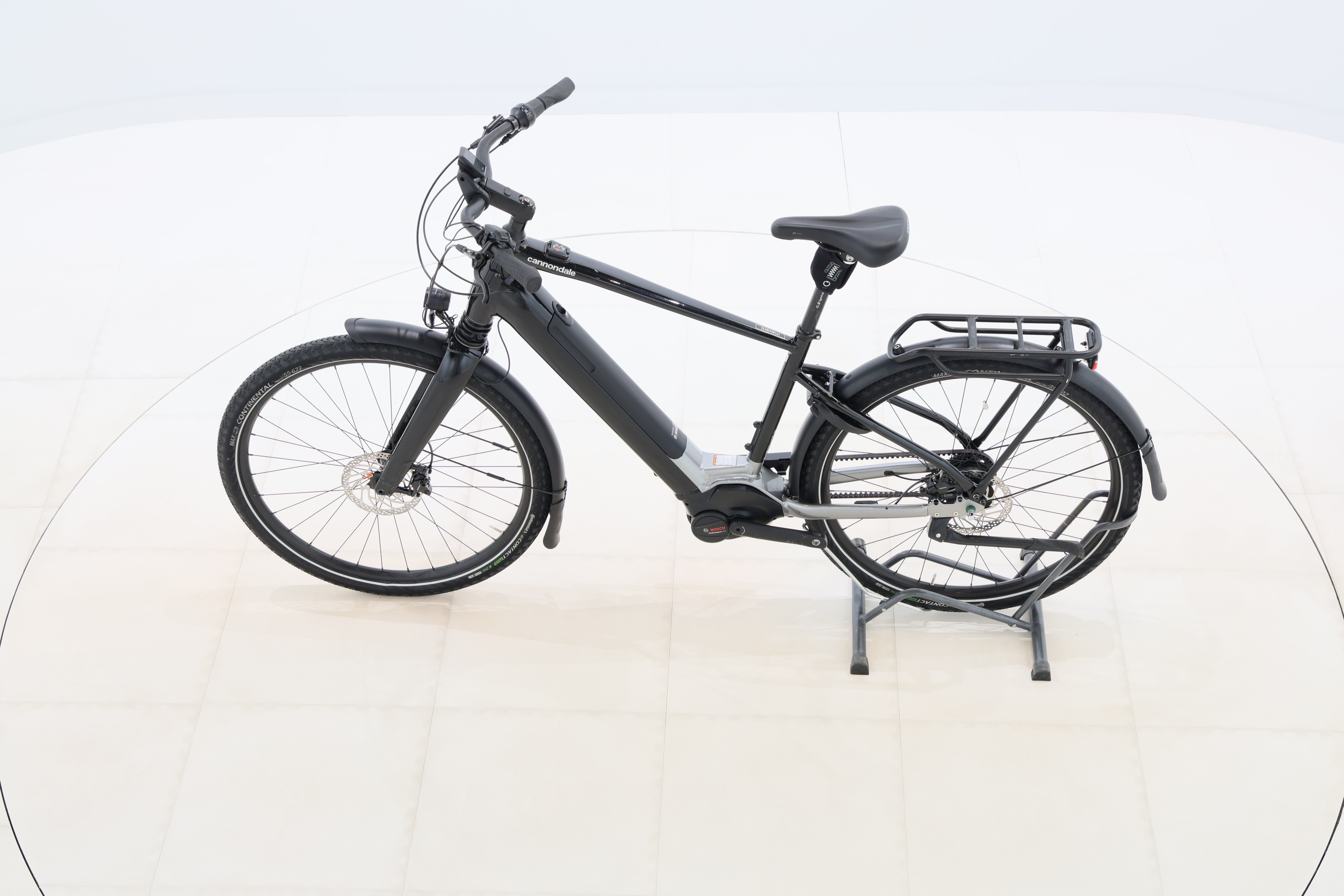 31d8256a-528f-4915-bf9d-77ba3e32c3ce