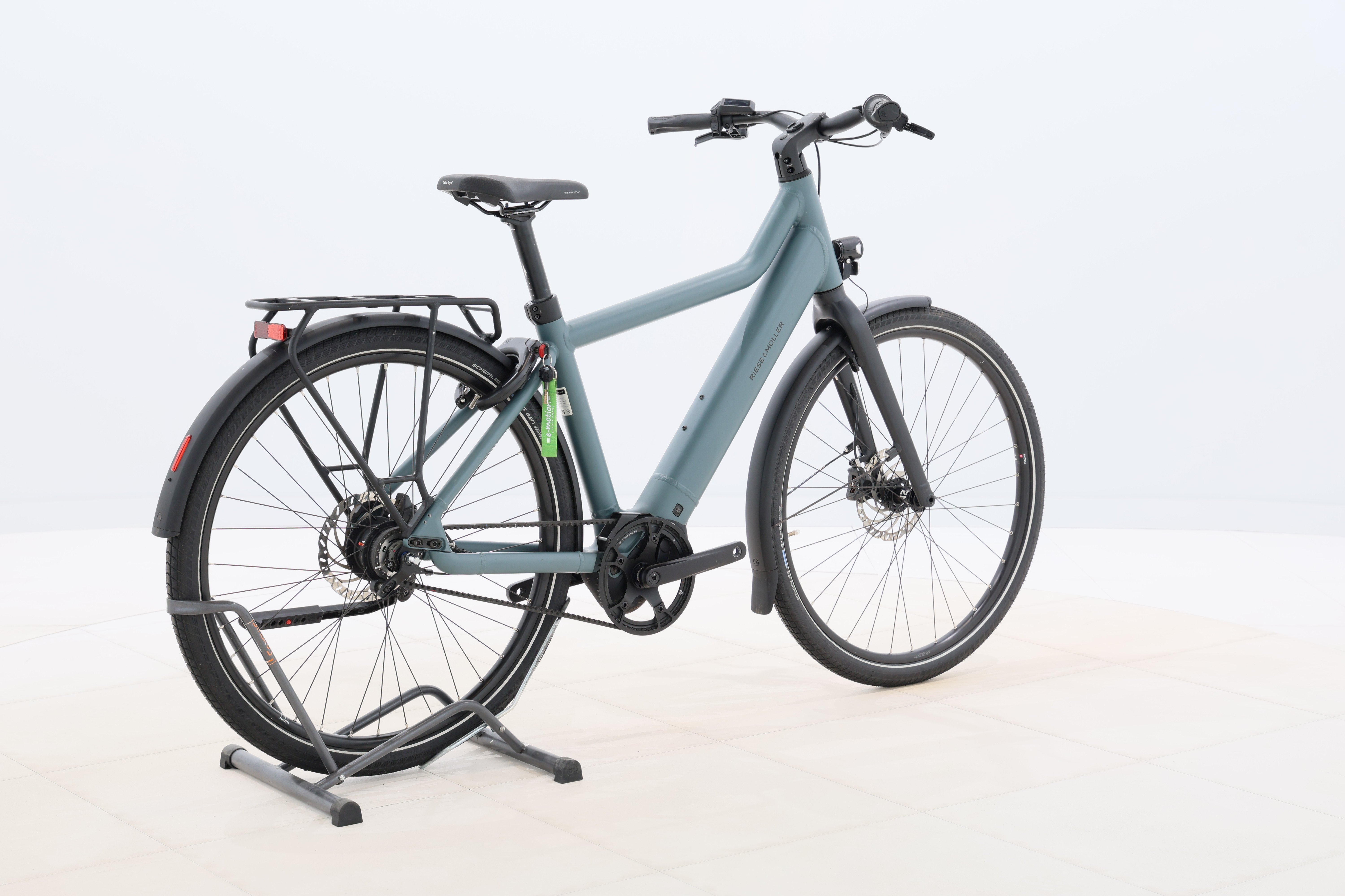 ac4ba6f6-b37d-4781-8e41-962d9e3bb5fb