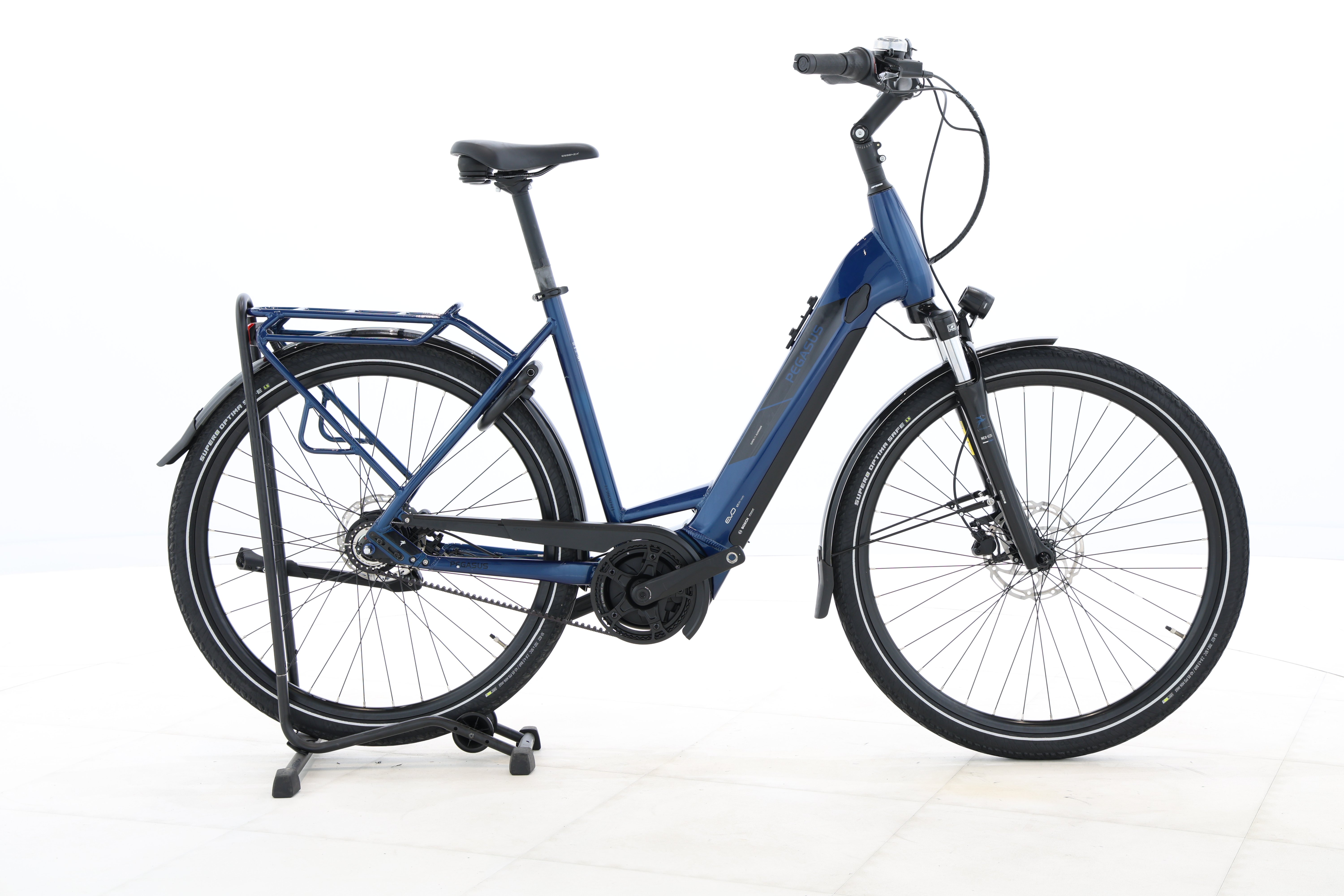 e9b0d8ba-038c-4f66-8617-79f544f3b351