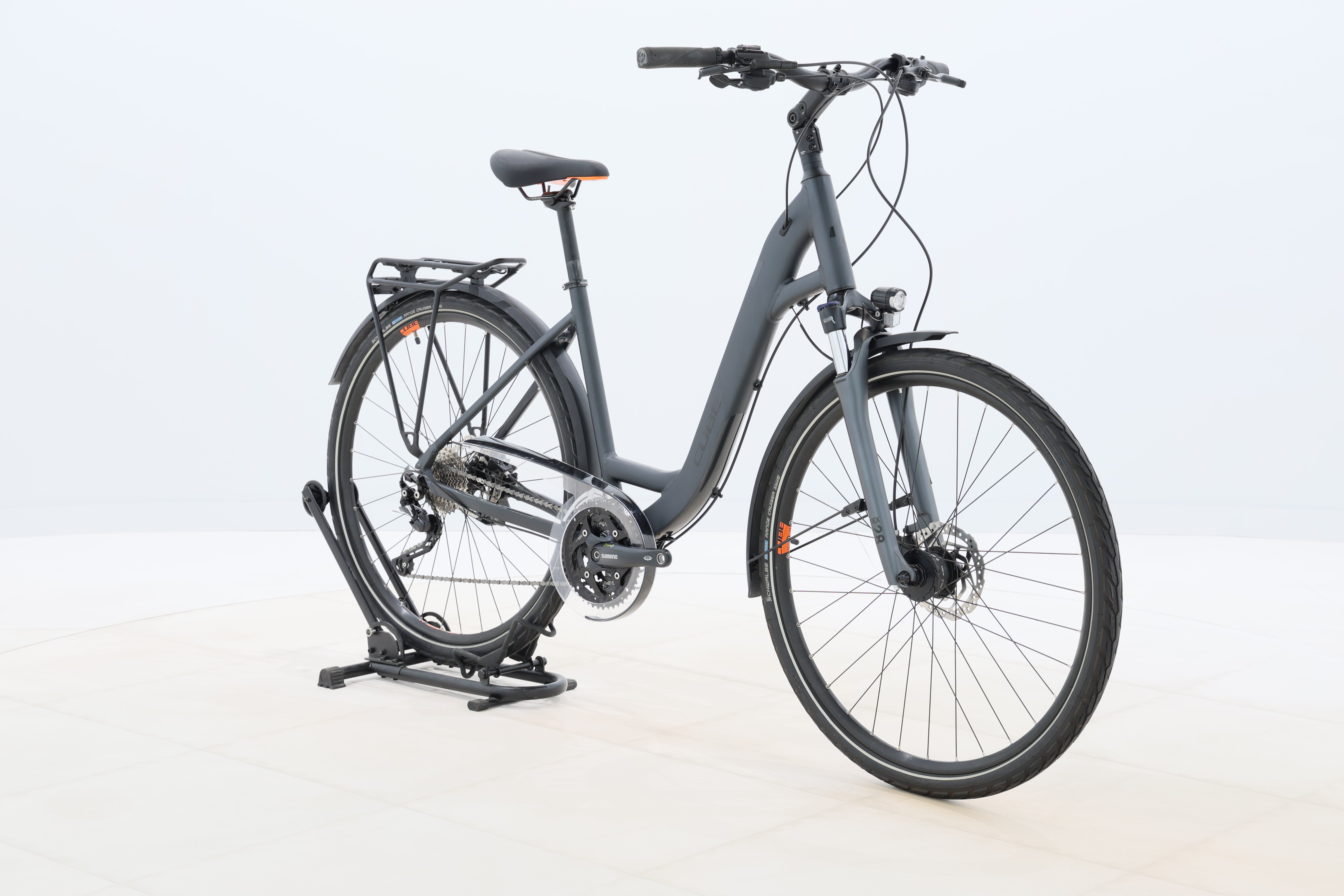 4370e027-6eb7-4097-8311-593b16b0afb3