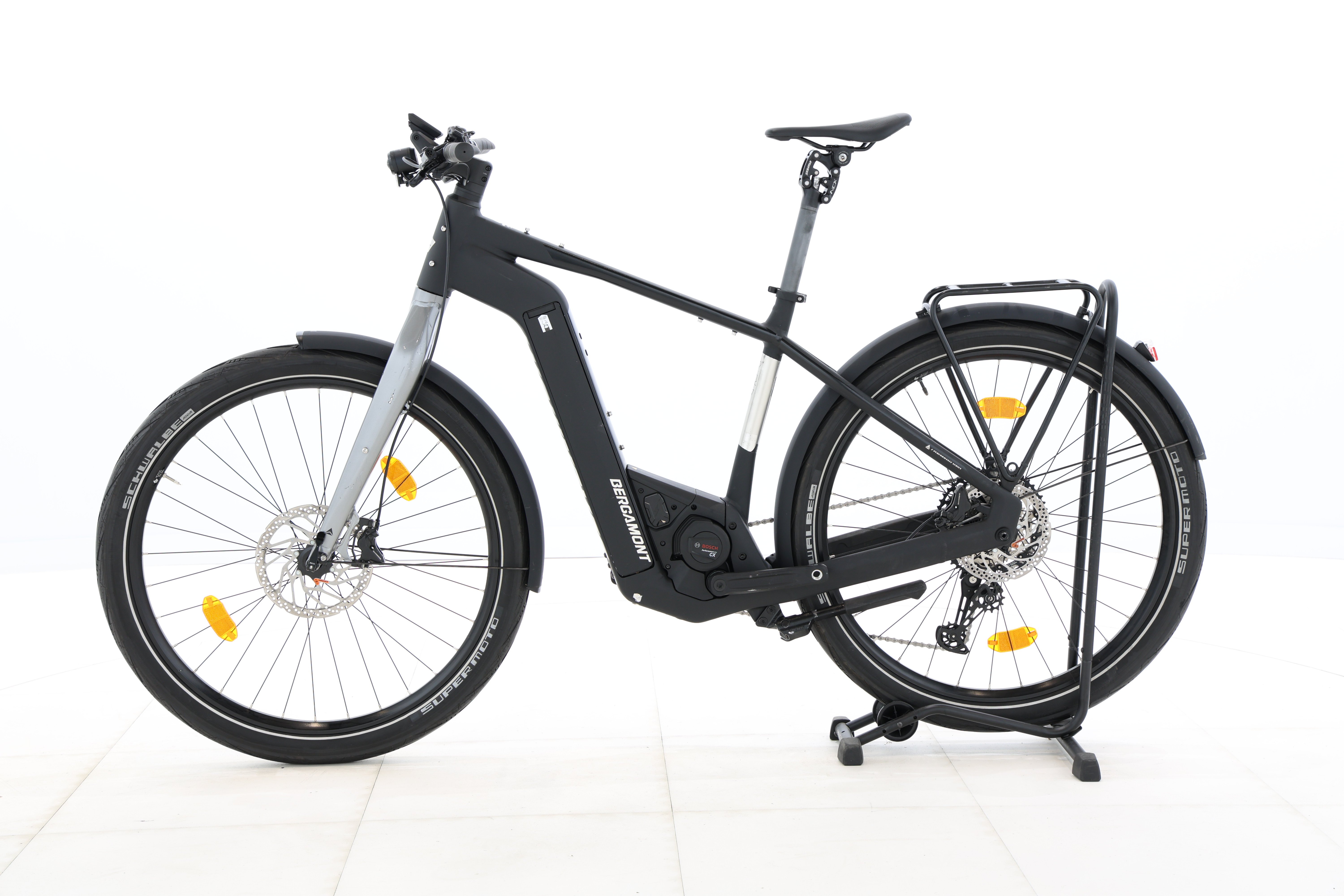 d8140945-2afb-4301-b3c2-6a625b2b6bb2