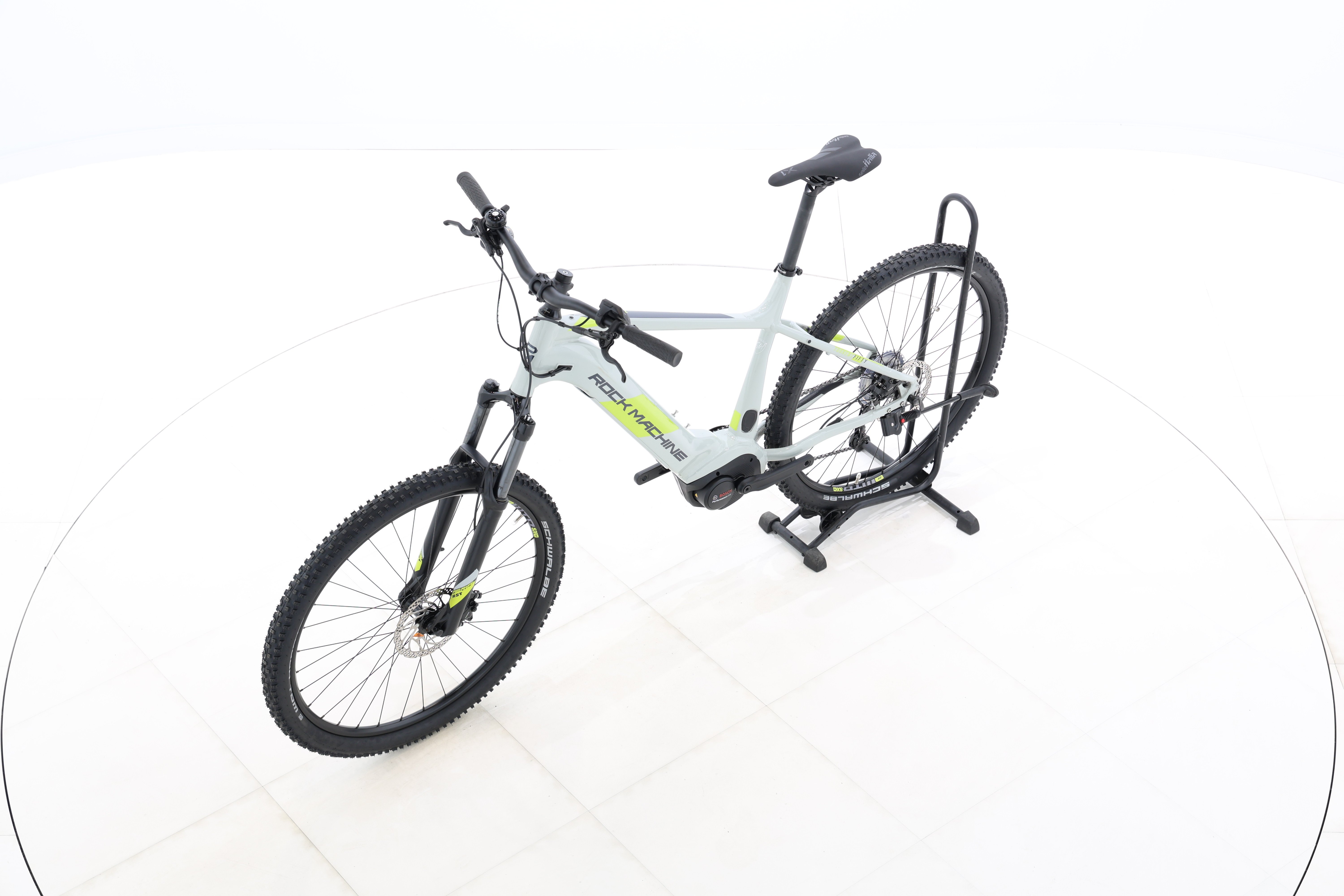 f4b3bf8c-ad56-43c4-ab27-9bf3c2fe7398