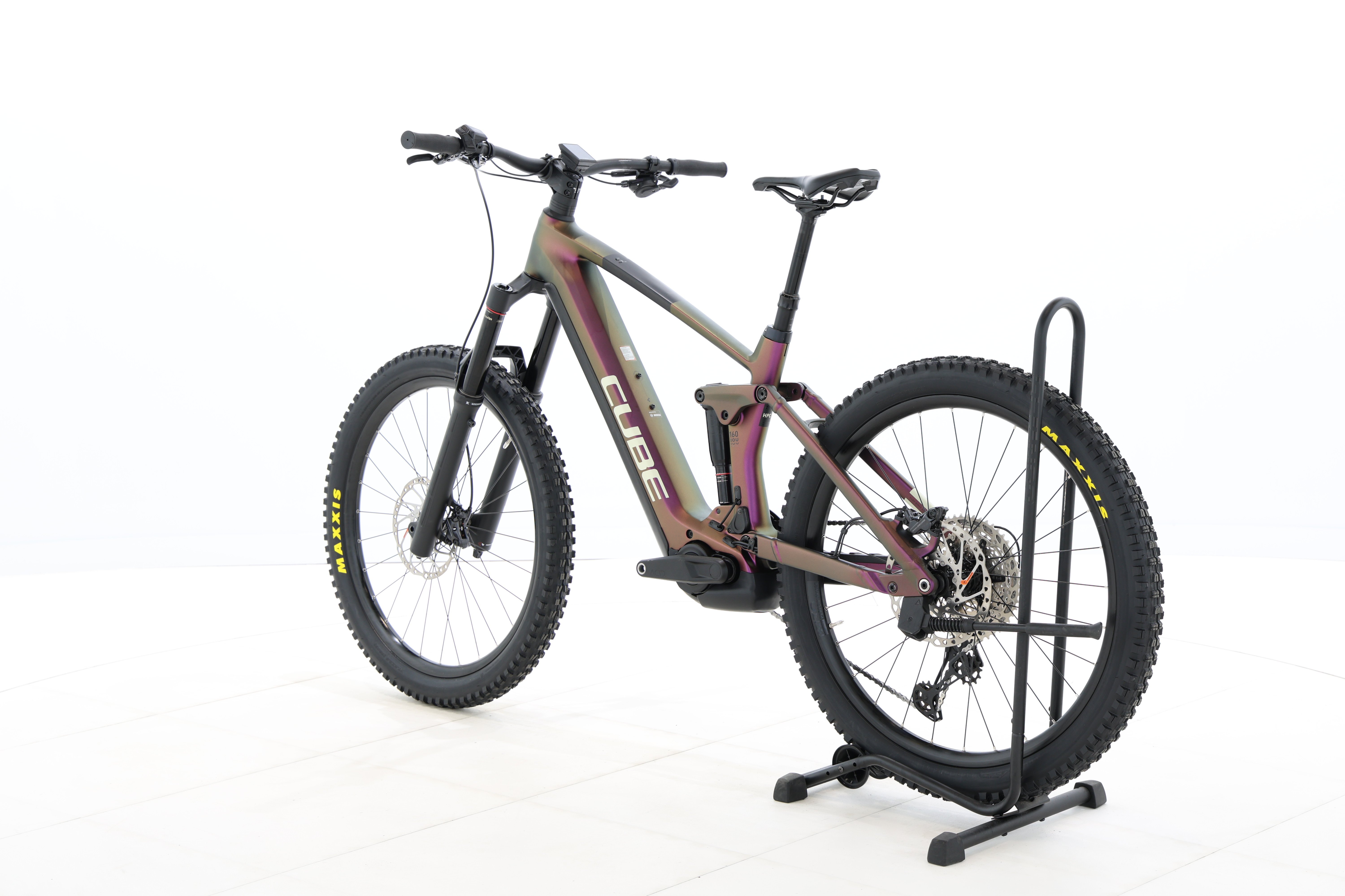 e50c3ac4-d6f7-43b5-ba4b-40df71c7685b