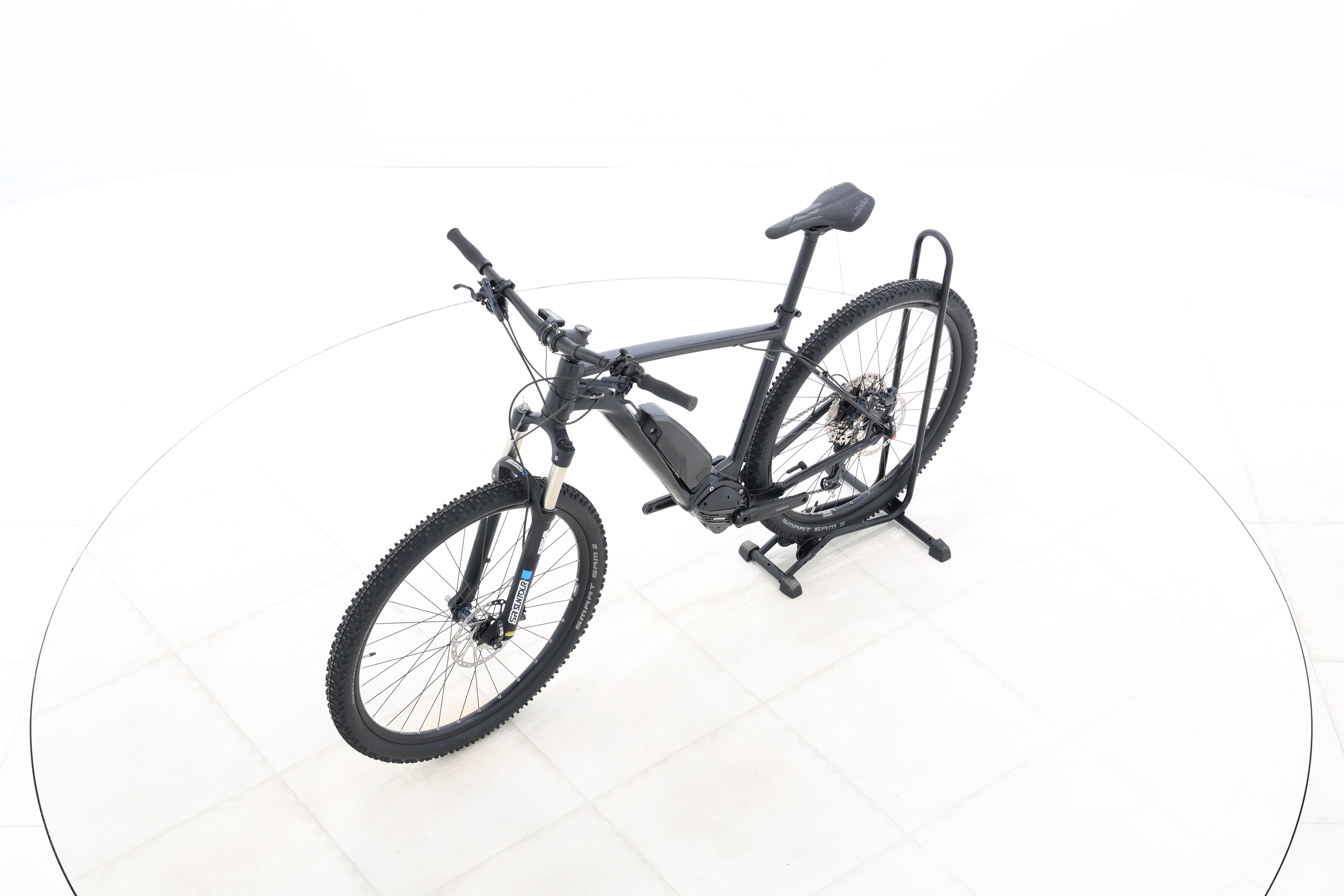 99979163-9f9d-46af-8abf-136621f1091c