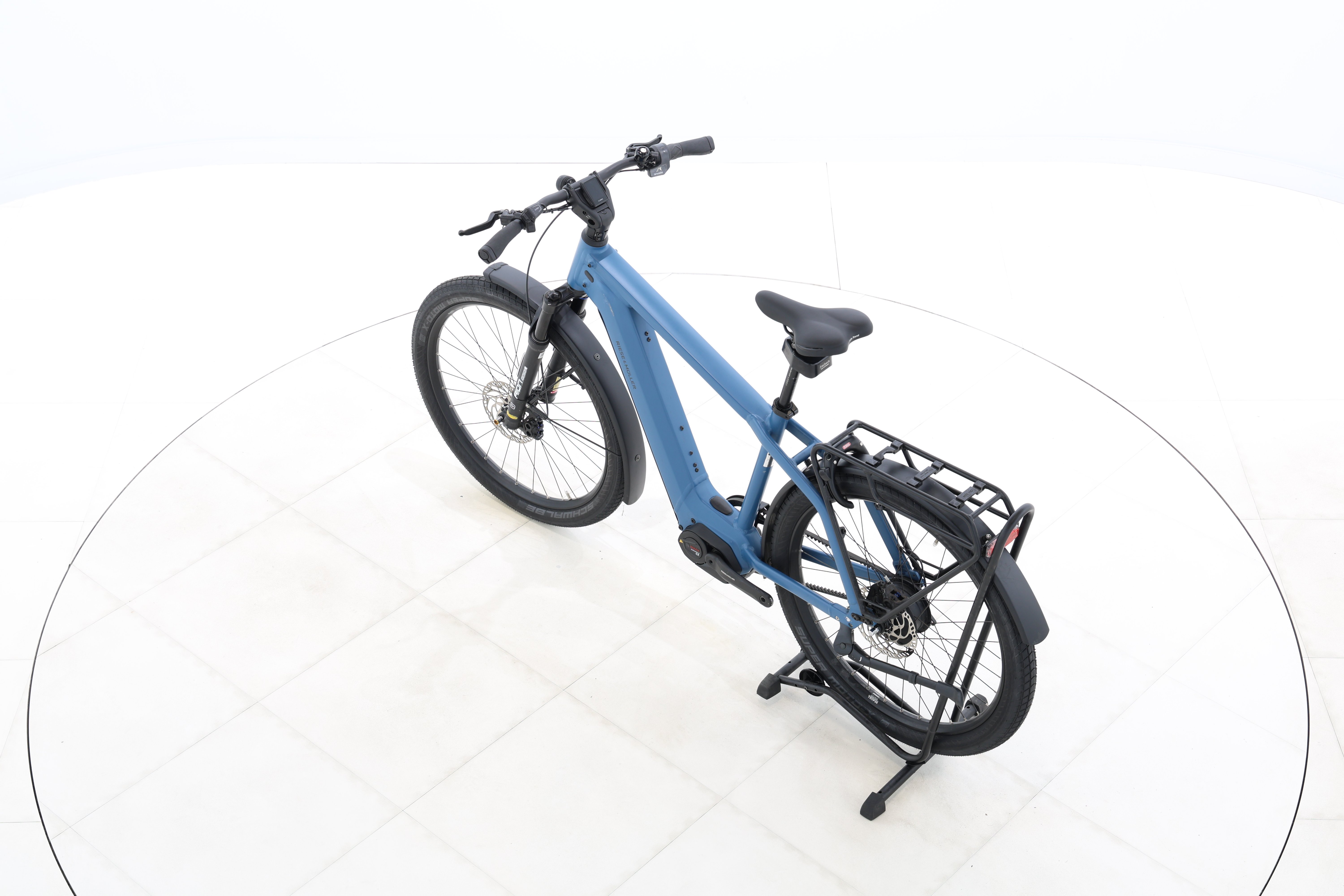 f3cb0131-9577-46f3-8eeb-0311f7bd5c81