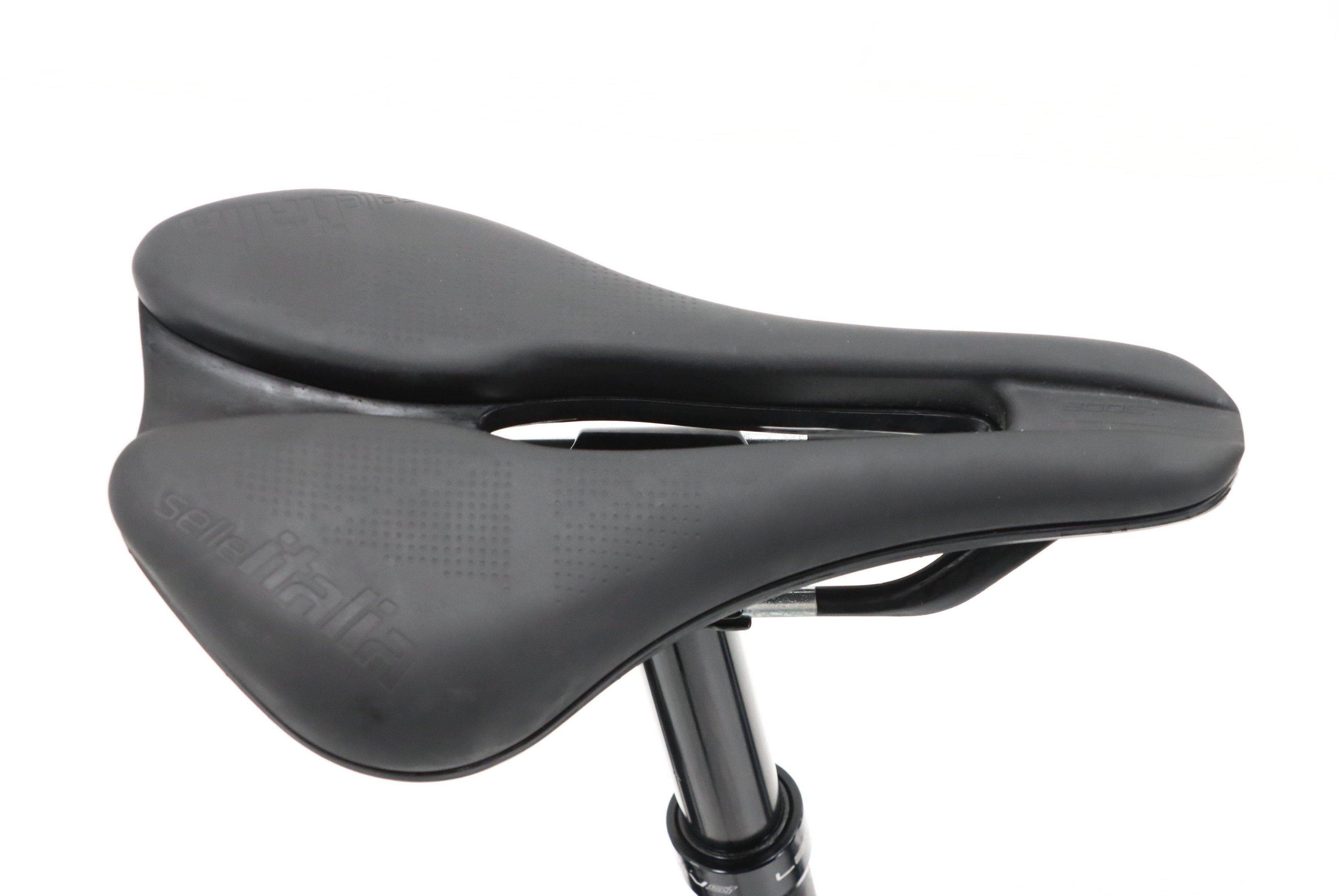 24967514-252f-4aba-ae7a-f47748a75ac6