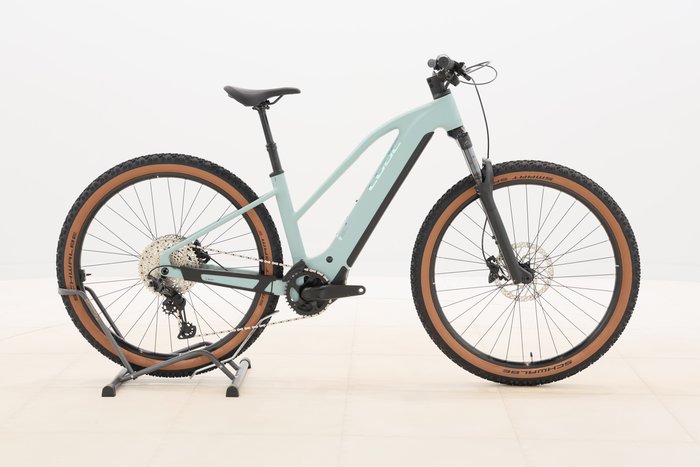 Cube Reaction Hybrid Race 800 2025