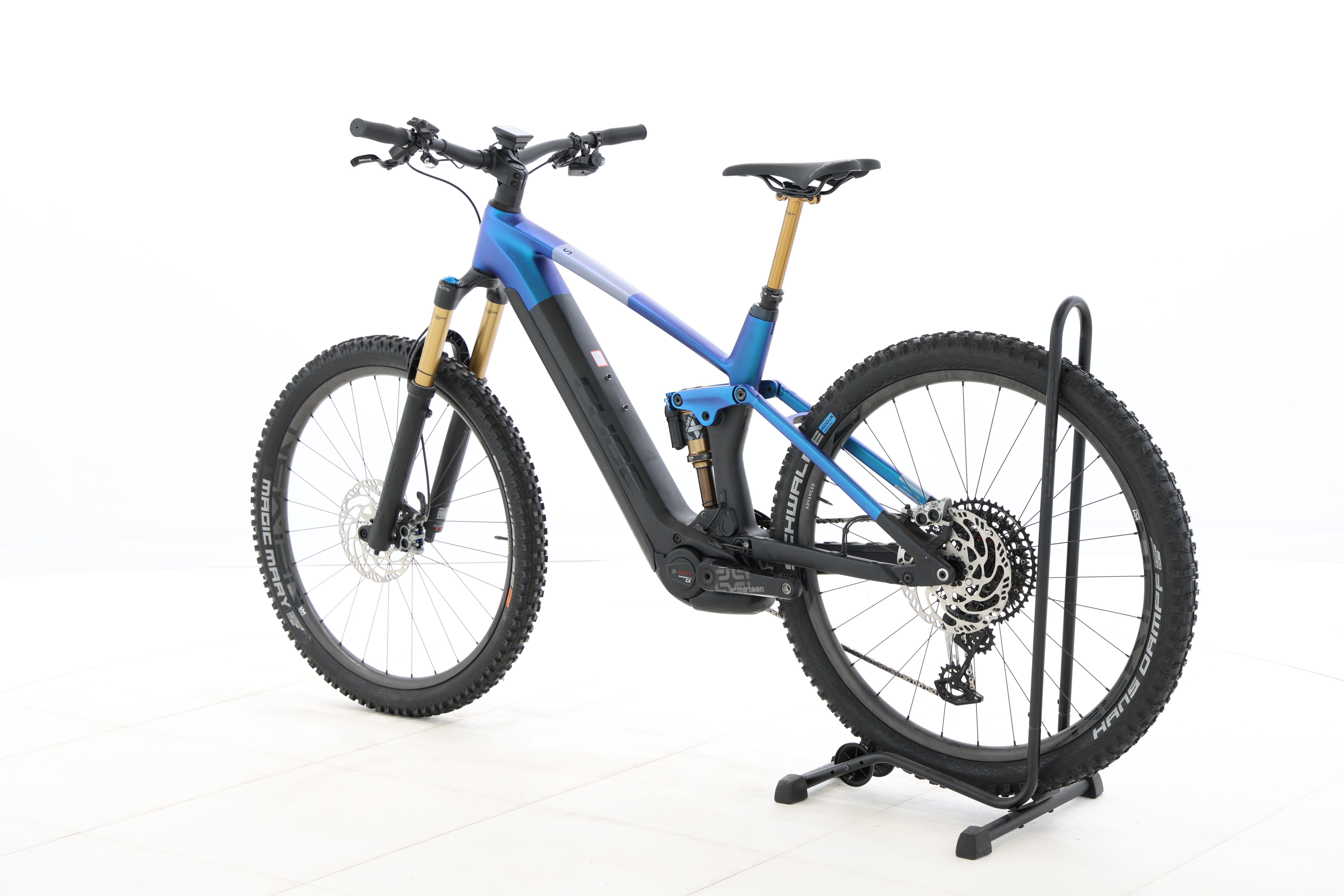 cd06239a-073d-411e-9e3b-b14eb29e31b7