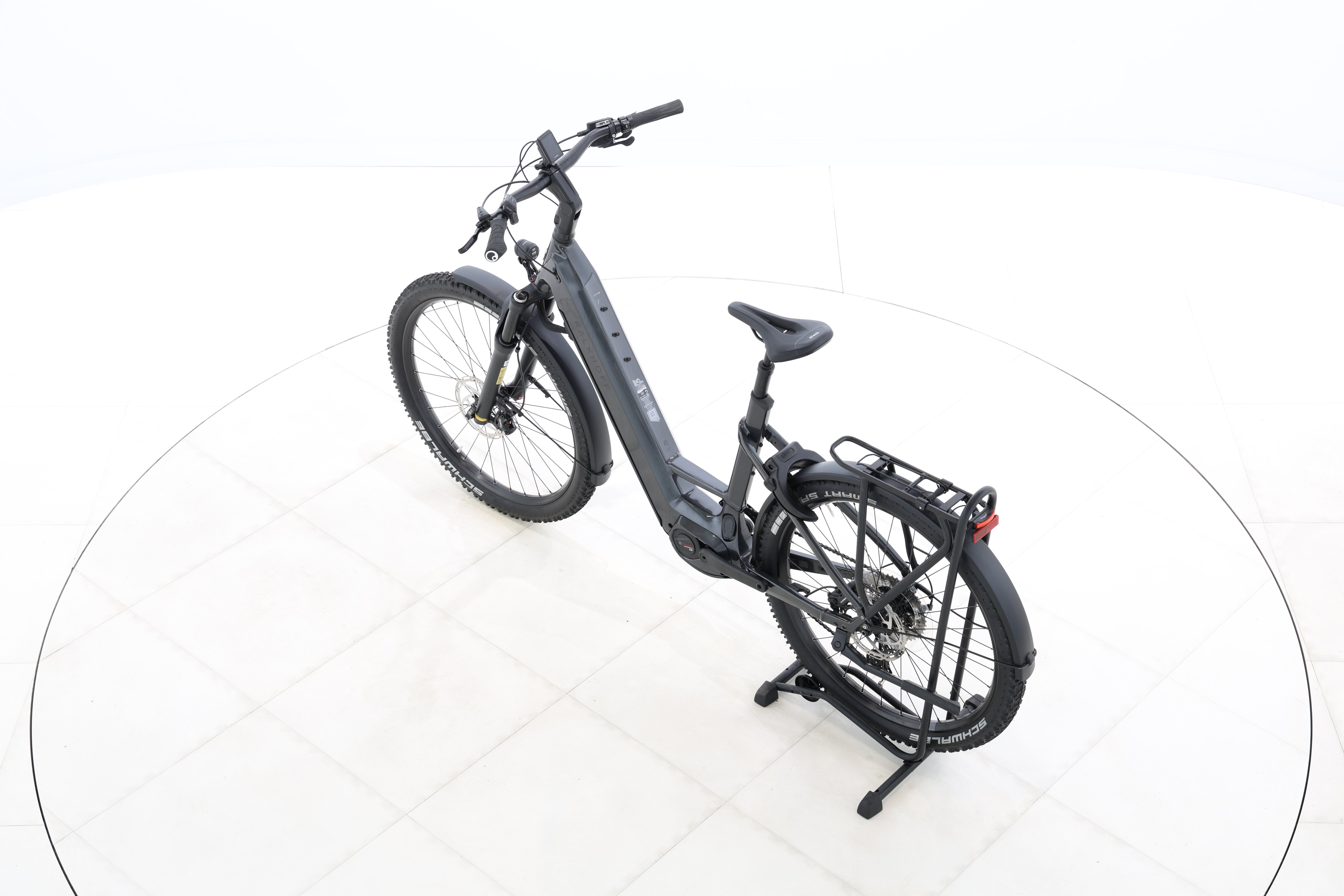 d8d08815-c5a3-4ca1-94e1-343d80044a4d