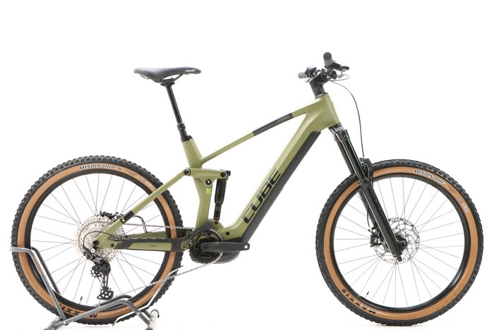 Cube STEREO HYBRID 160 HPC RACE 750 27.5 2023