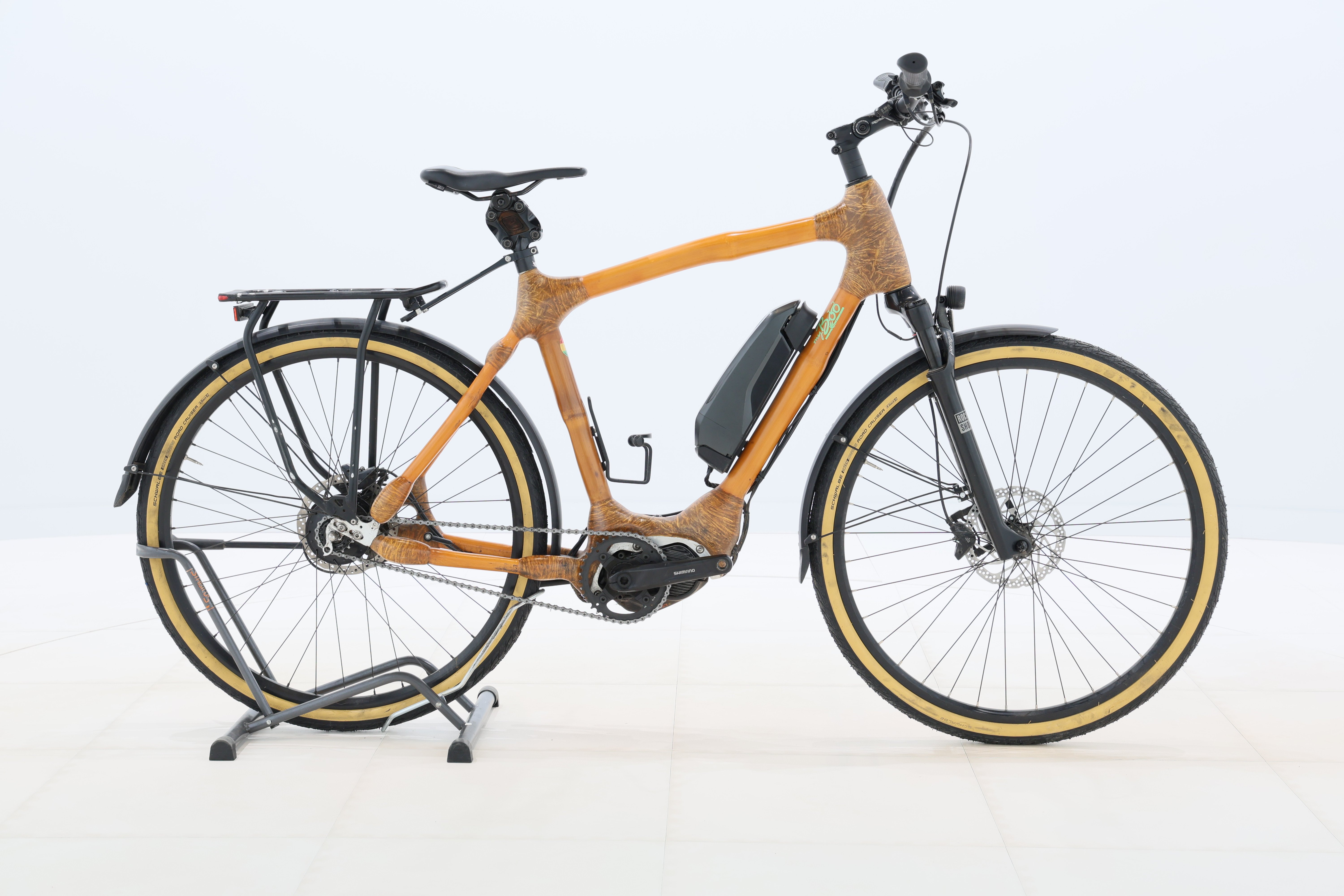 81c6fb62-d097-421f-afd6-d07427399784