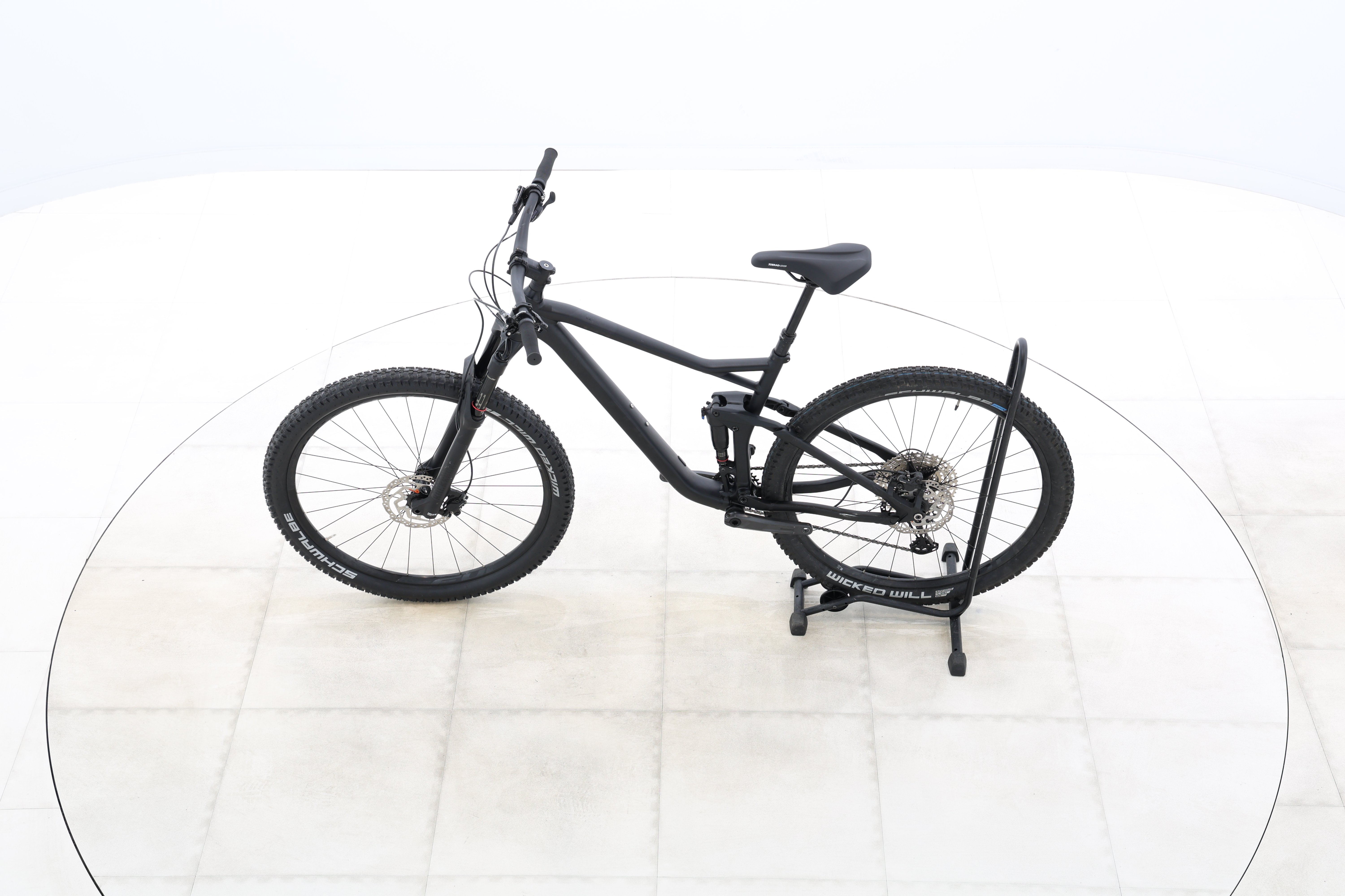 d7730cb8-53c7-4d4b-ac86-dede784738c3