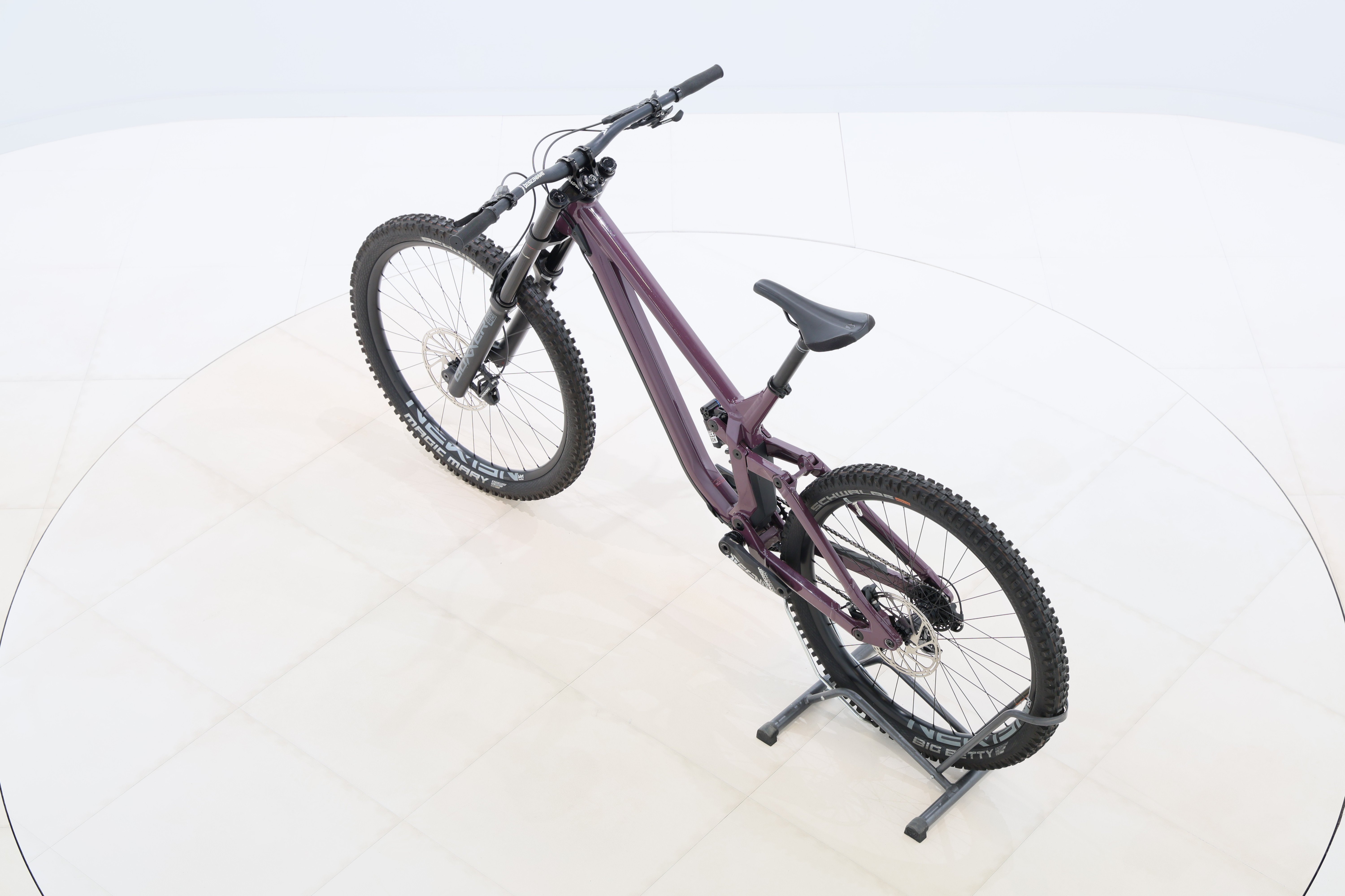 f3460885-0877-44ba-8a52-c89abacf1394