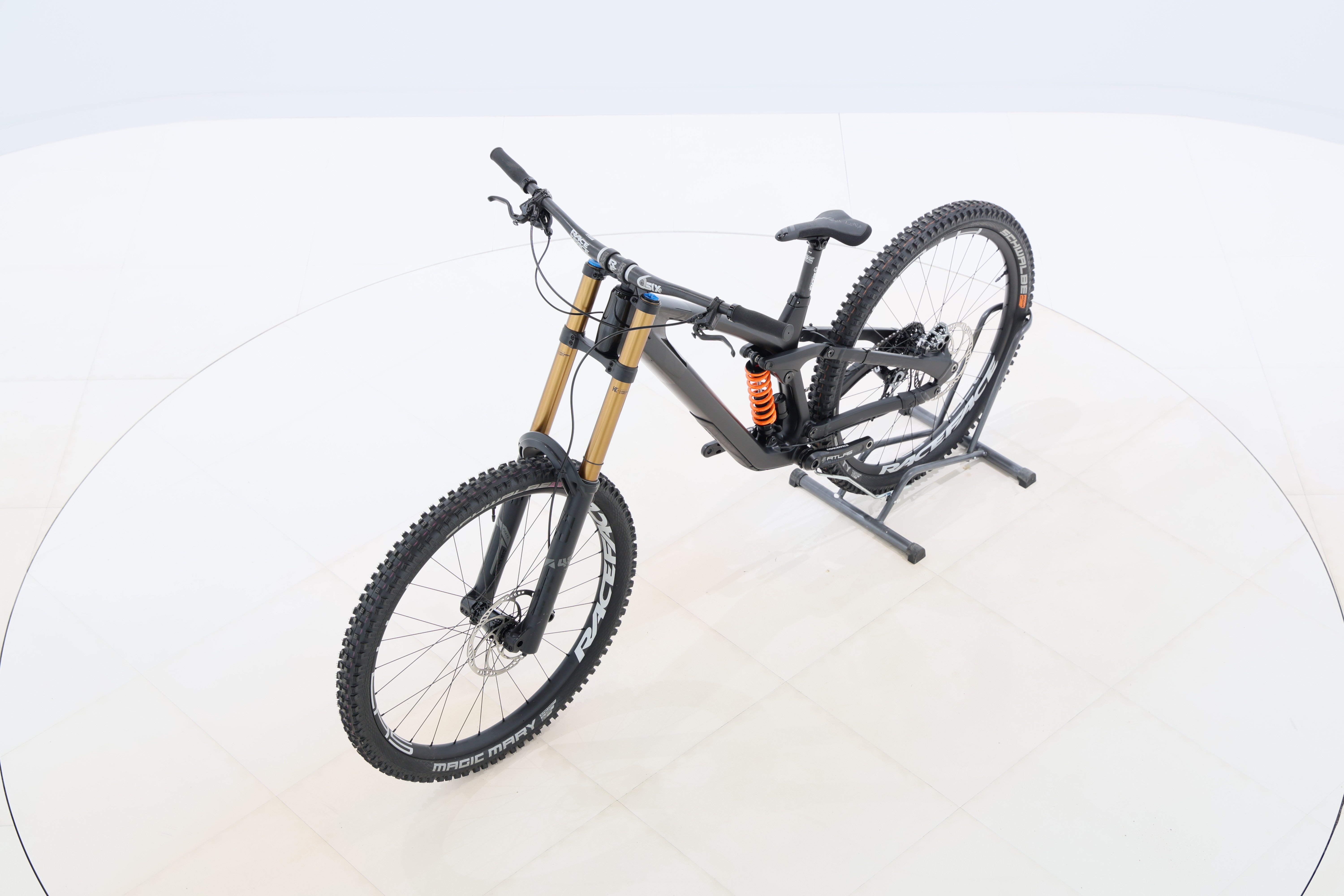 4092a278-4c07-4367-bec5-e4c96e3bf69b