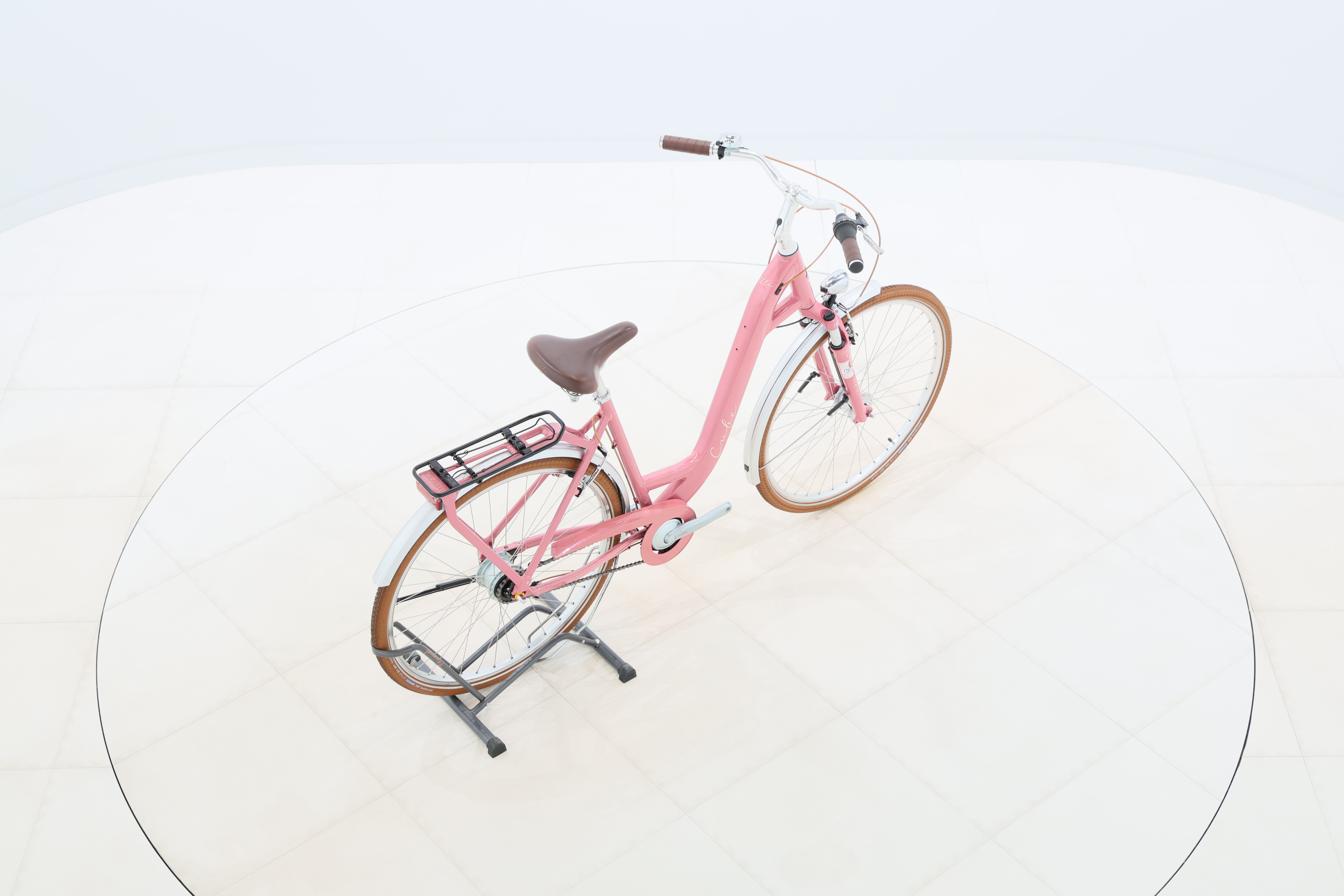 43f72b54-b248-41e2-8ba3-f3cf6f3cbbf8