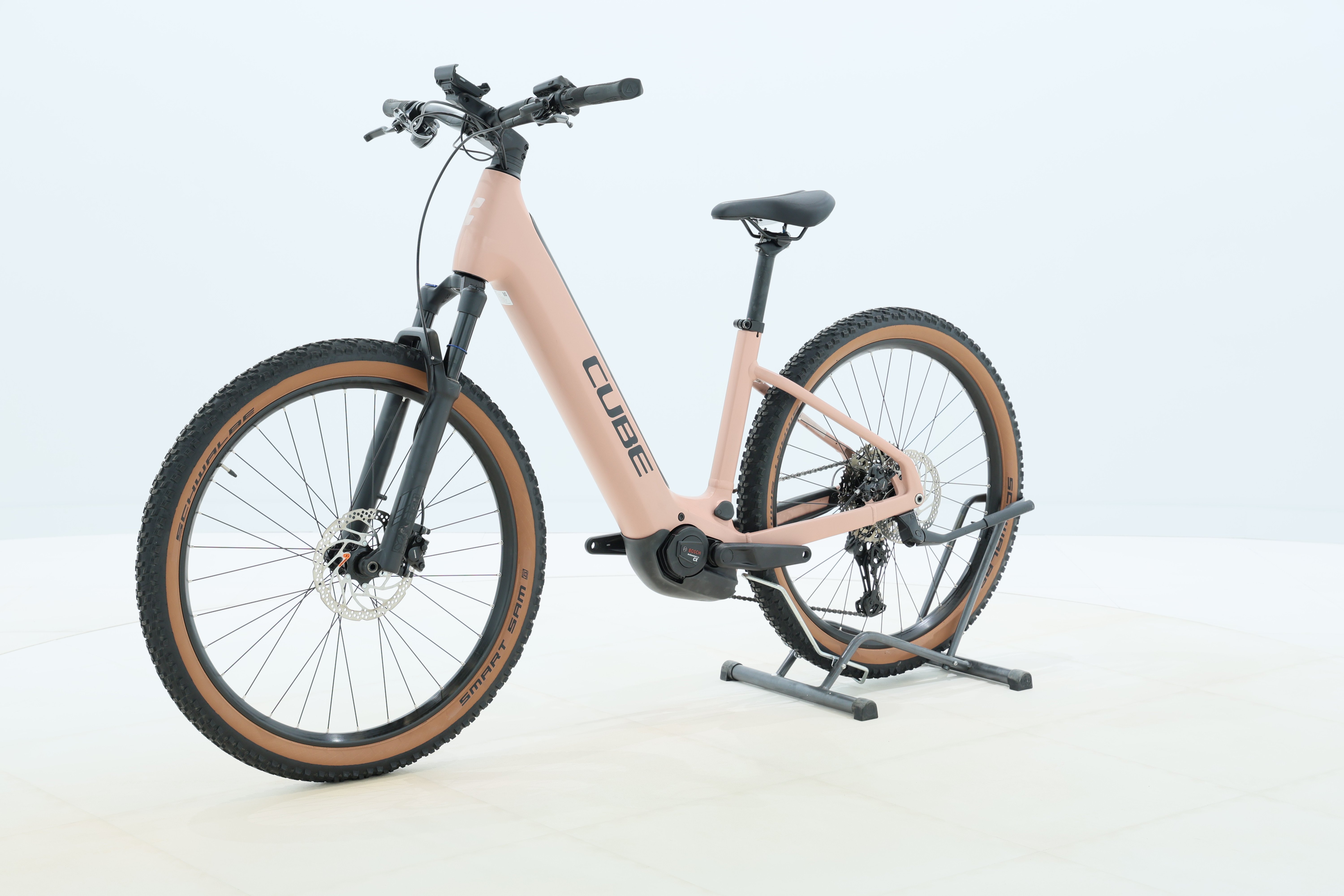 b31b6cd5-0069-4e60-a28e-2e668921265e