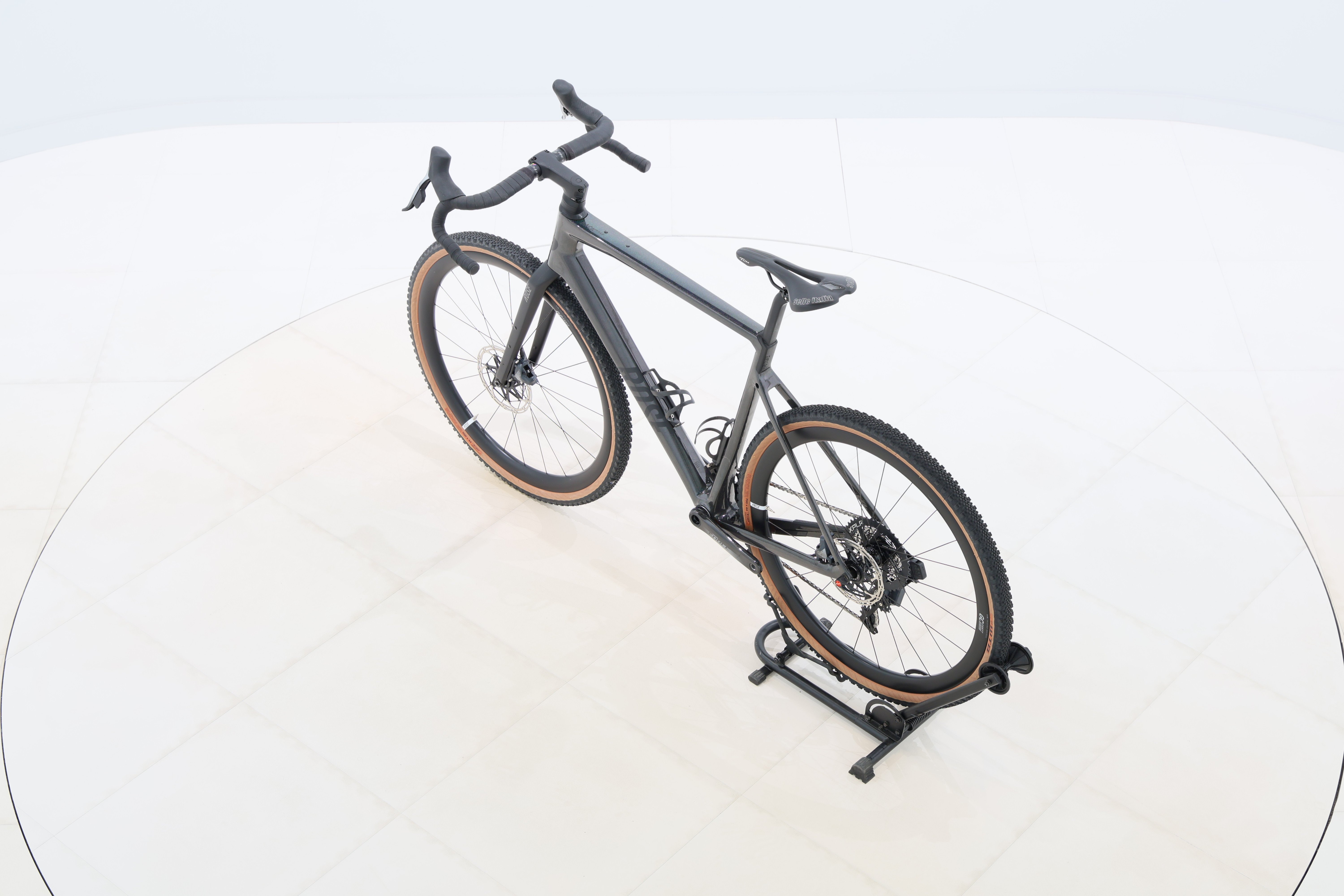 2179f811-5910-410e-9d47-04575d7af07a