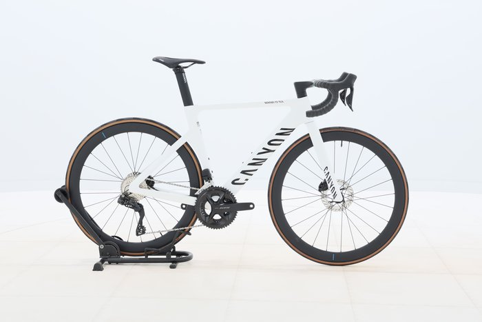 Canyon AEROAD CF SLX 7 DI2 2025