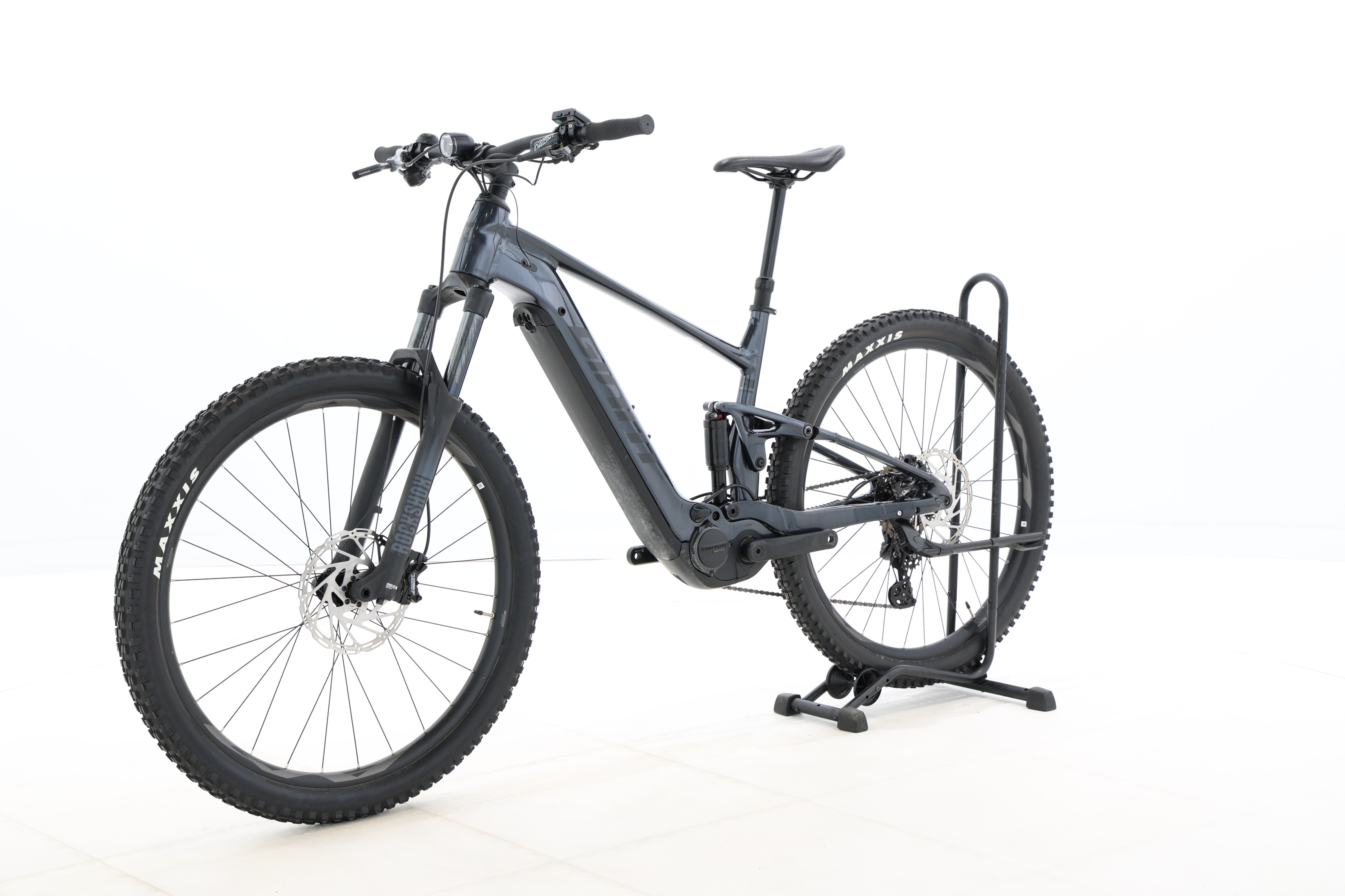 e9bfc45e-733f-413a-9a41-998c24bd033e