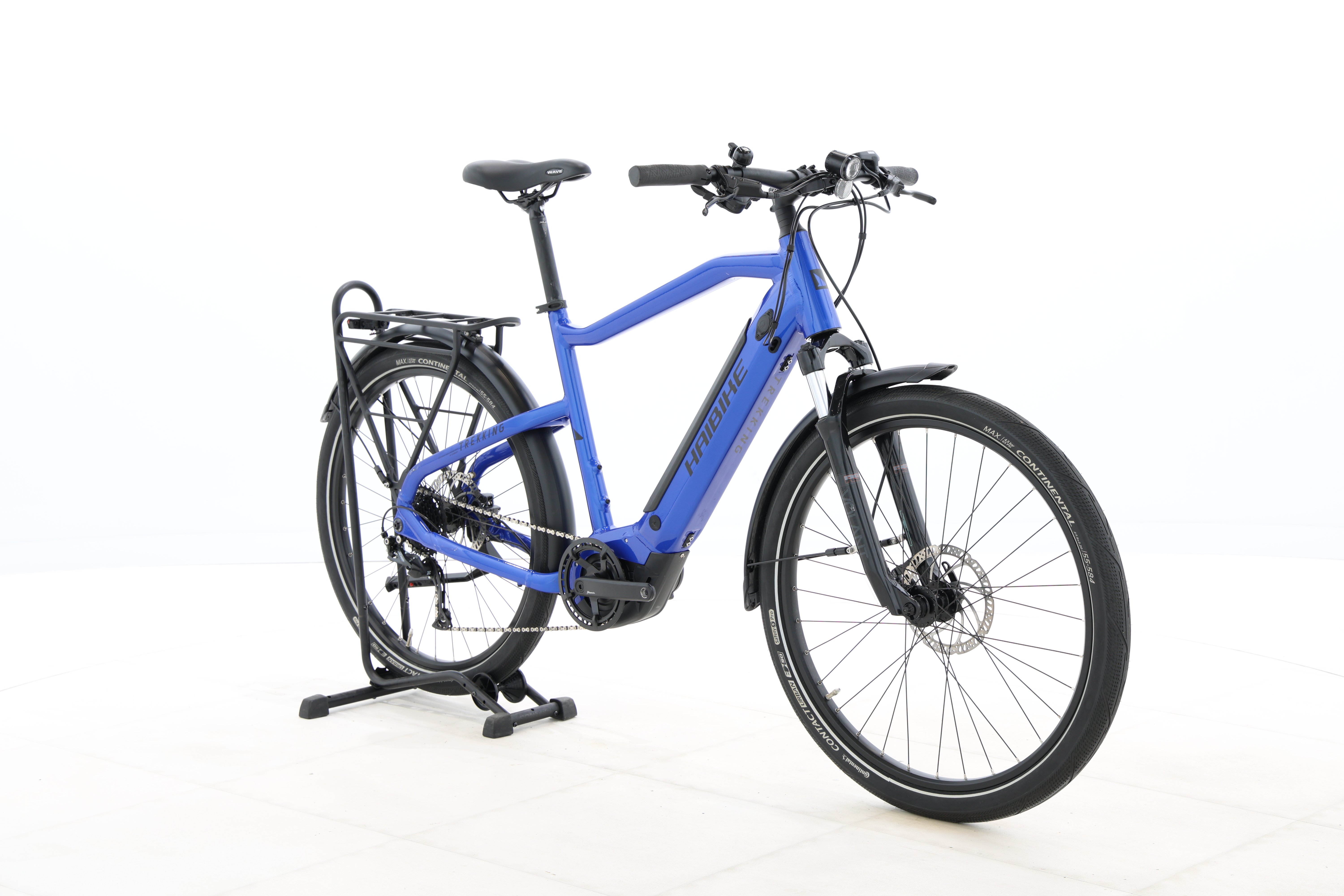 d93324ef-9334-4d94-8f6d-f3f38e7d8d7d