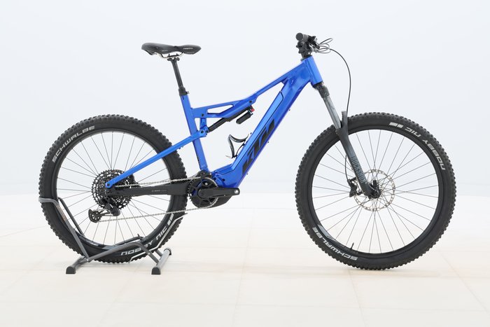 KTM MACINA KAPOHO 7973 2023