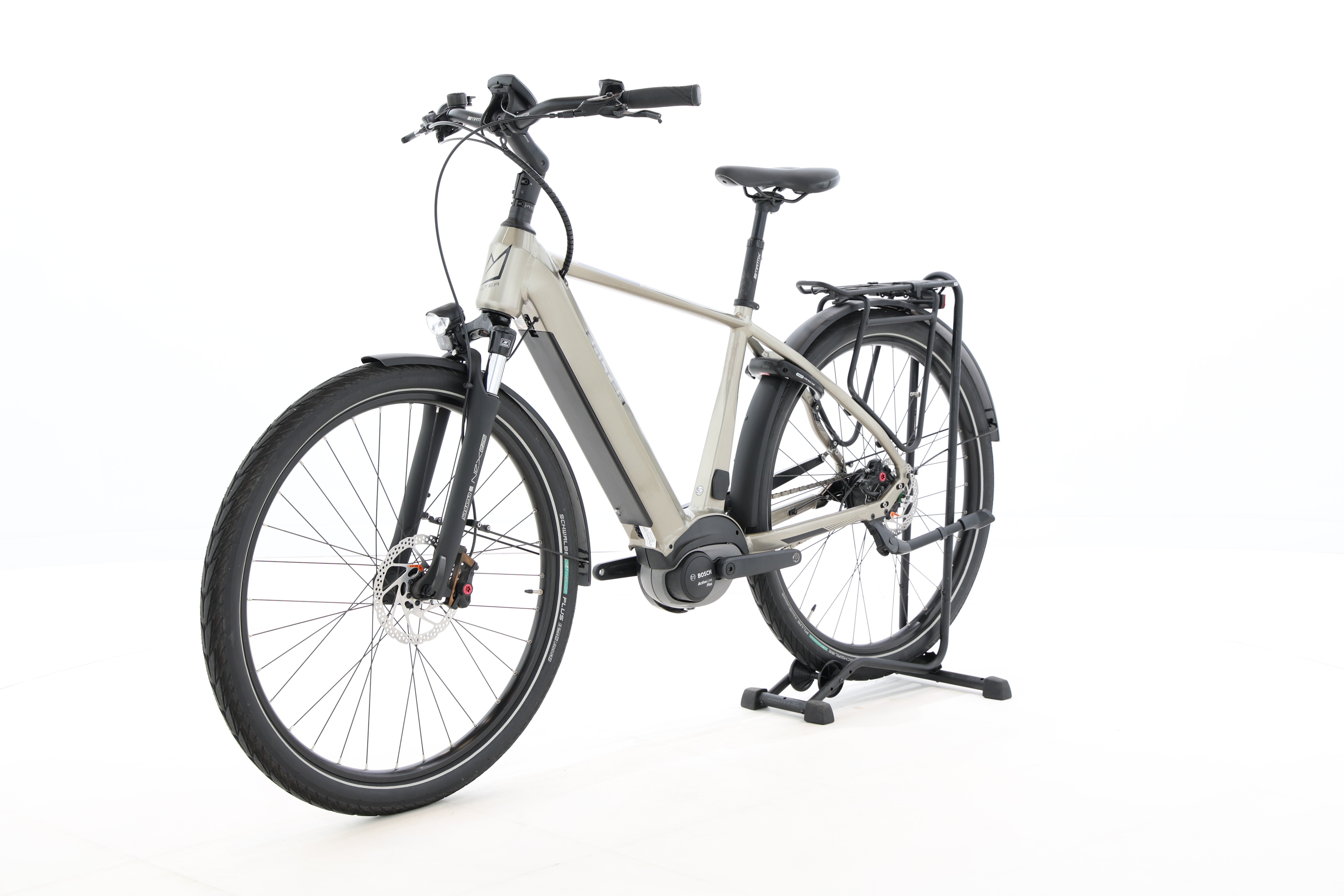 9a06943d-8570-4c5e-8641-21b4ce398a1c