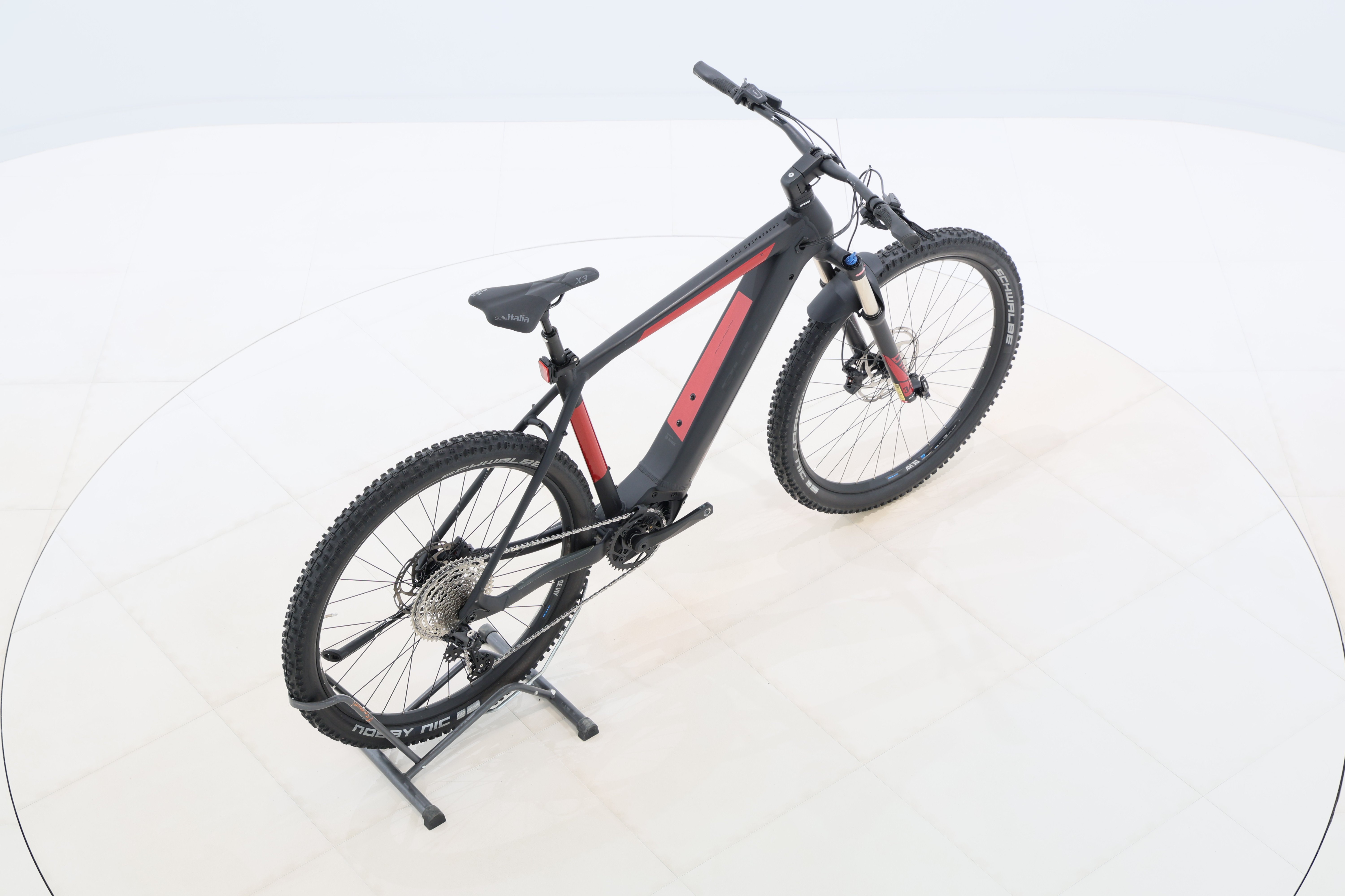 5d7a76f3-369c-4333-bcd0-0bf16b730429