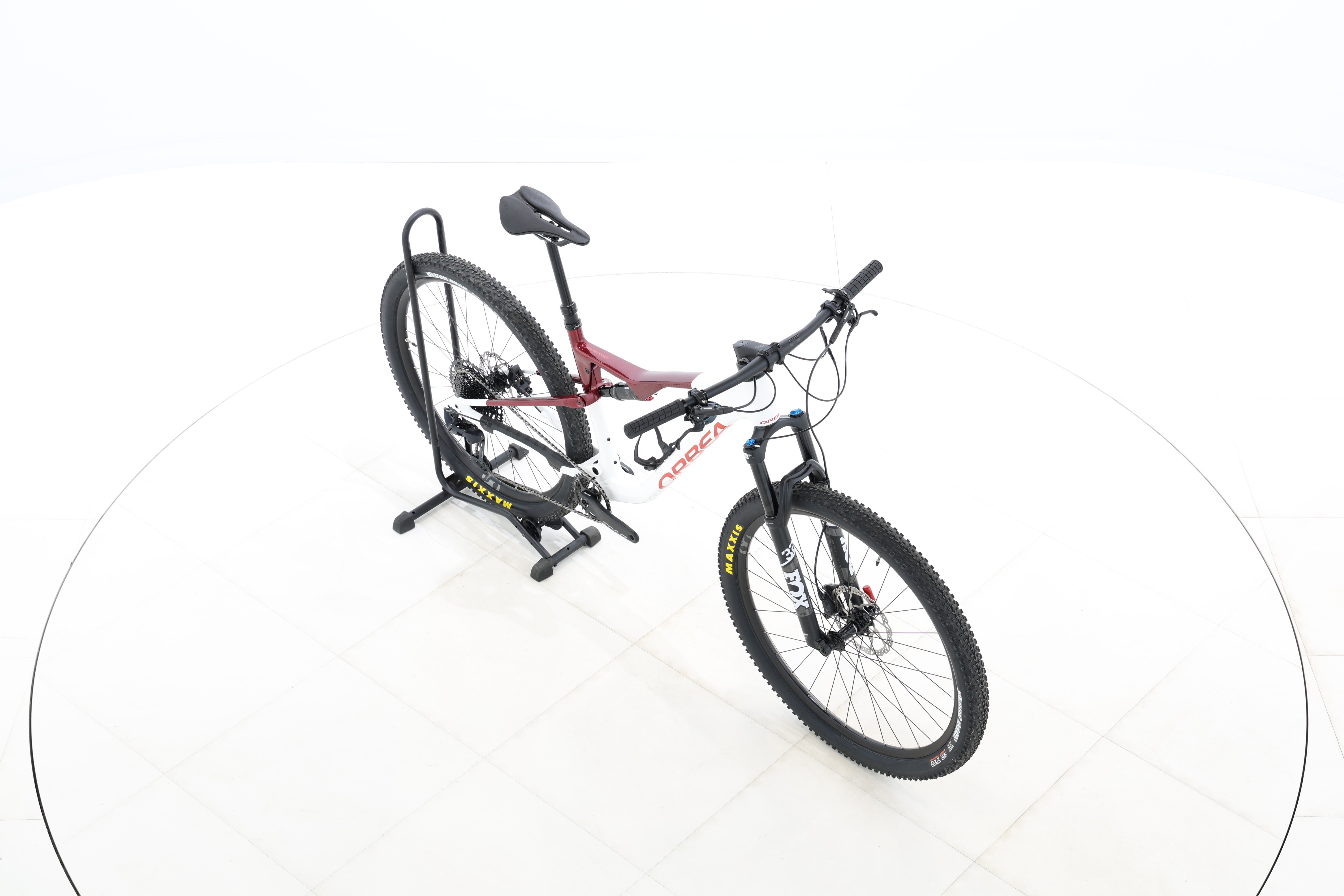 0d4fa573-85d7-4a10-a360-957b99b1fd9a