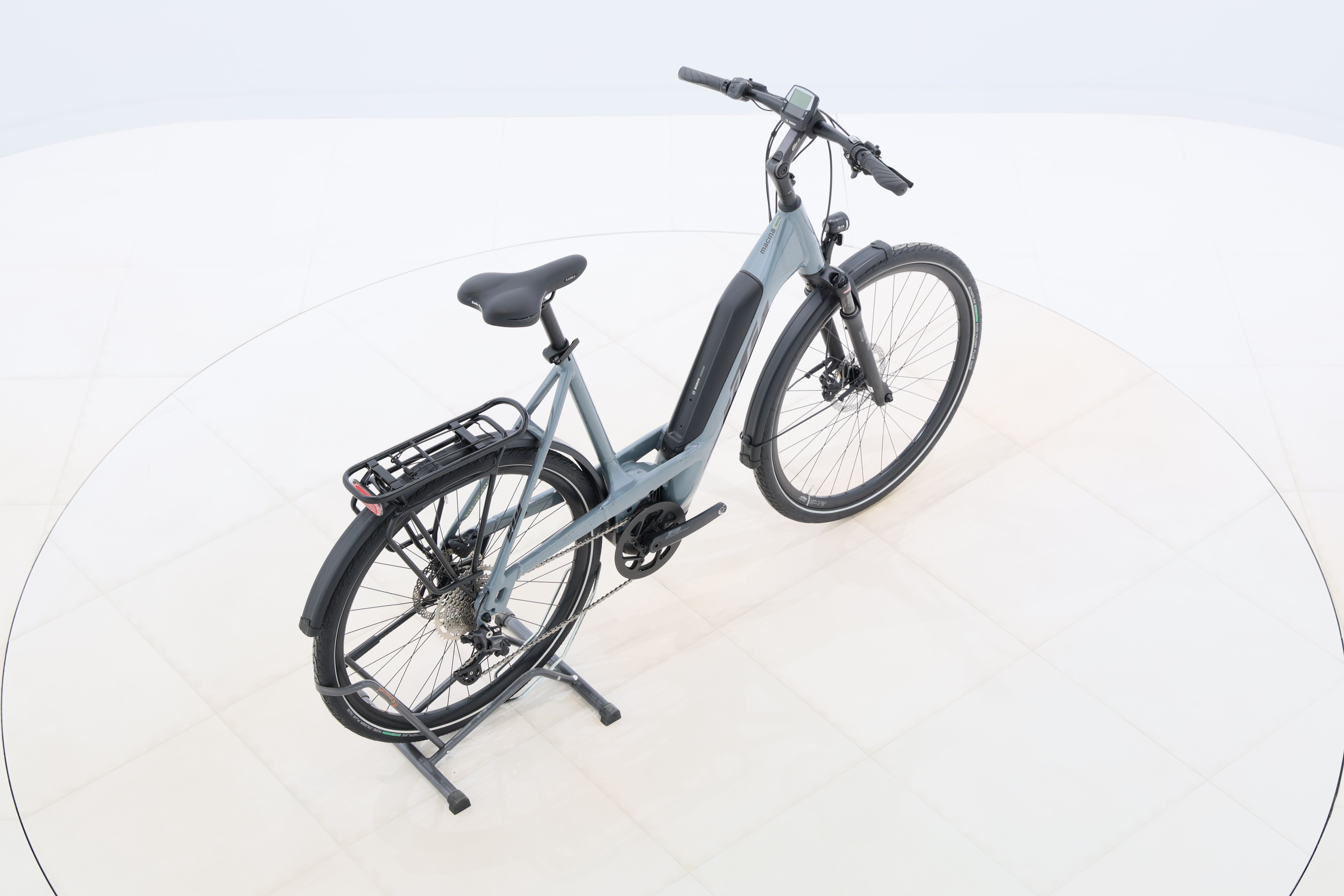 cdc3078e-d6bc-4c26-882d-53a011bf94b9