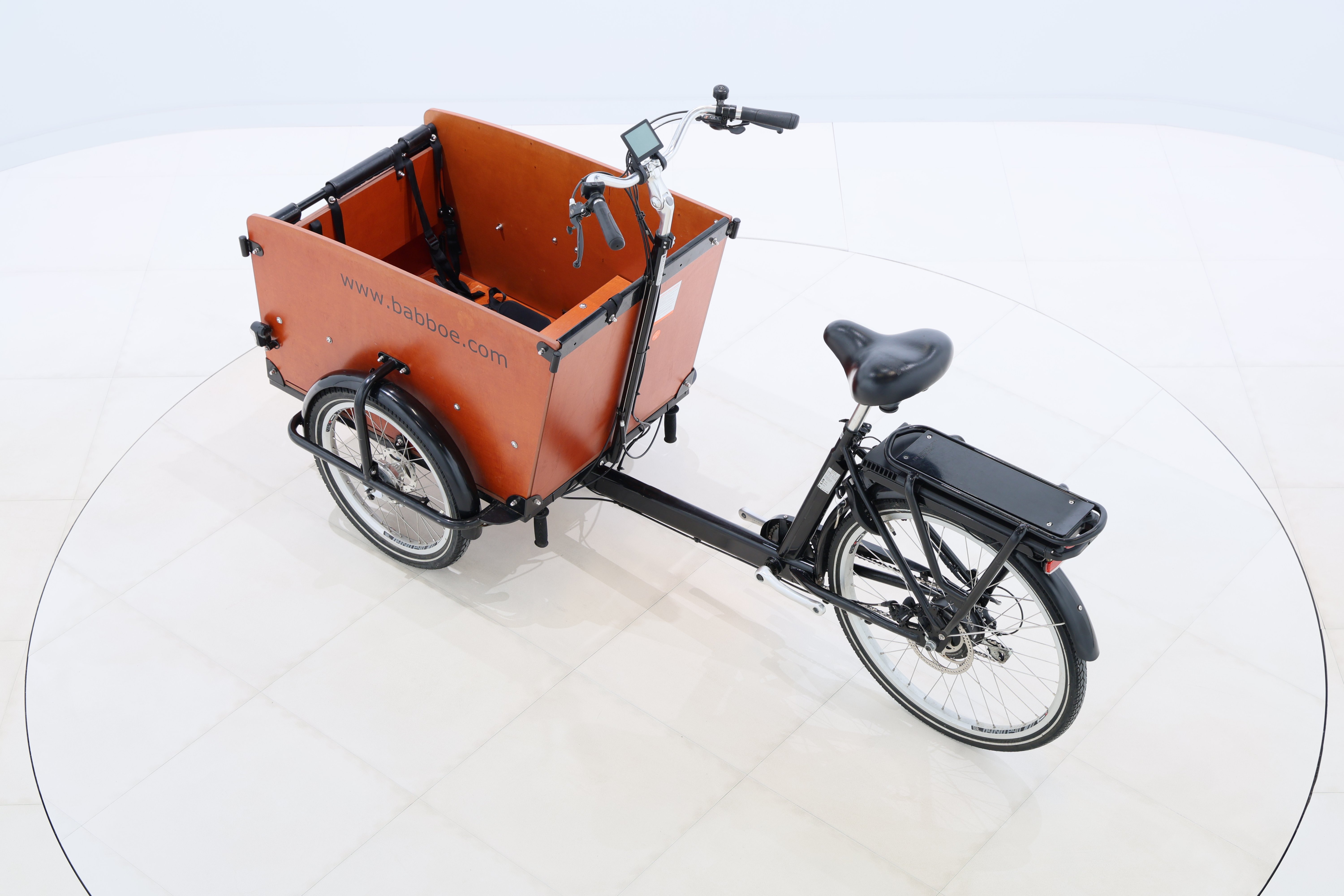 b1d2b143-8ca5-40e8-a09e-c0541c47dbf6