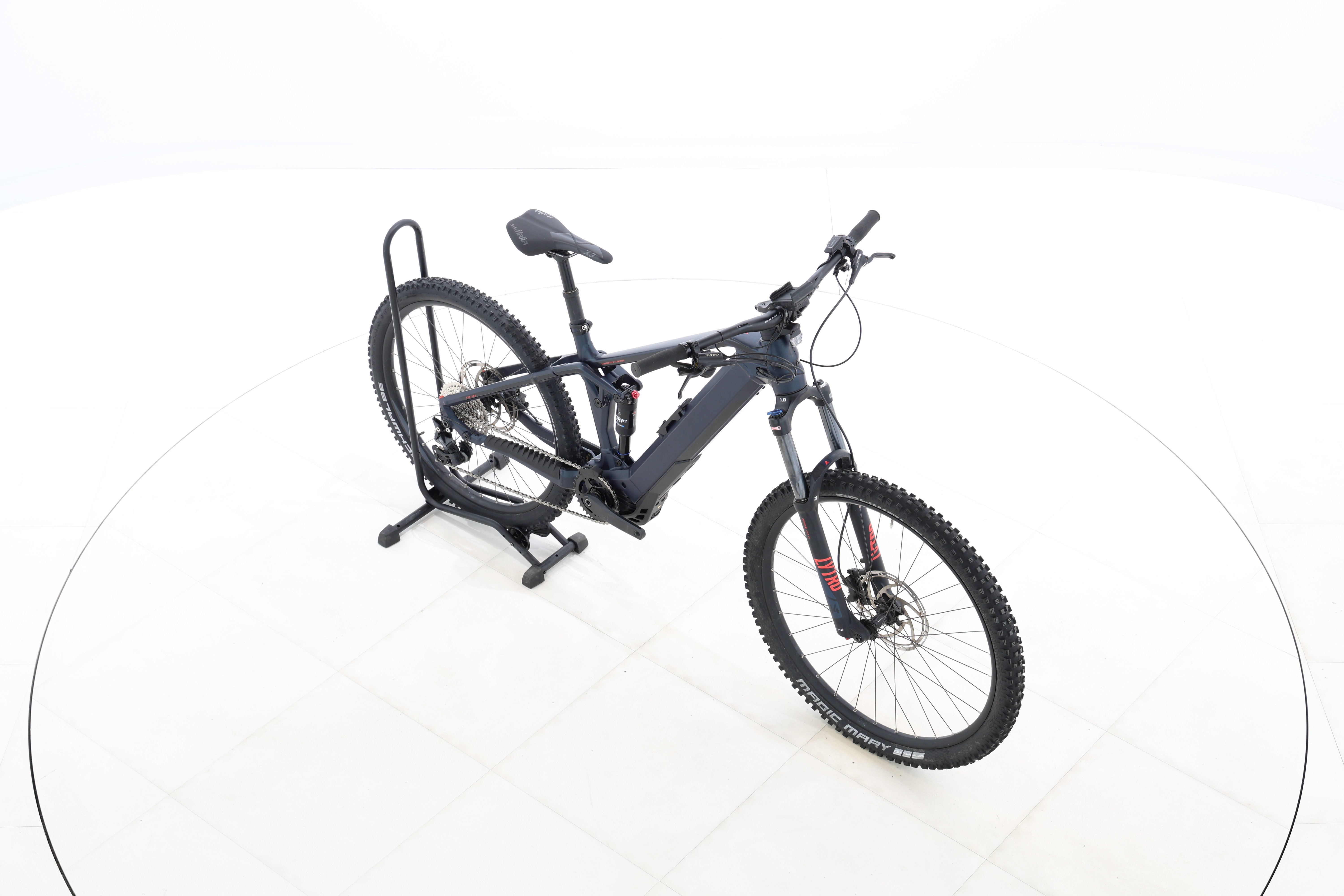 7b51f5c2-033b-48f7-8a92-f76110adc844