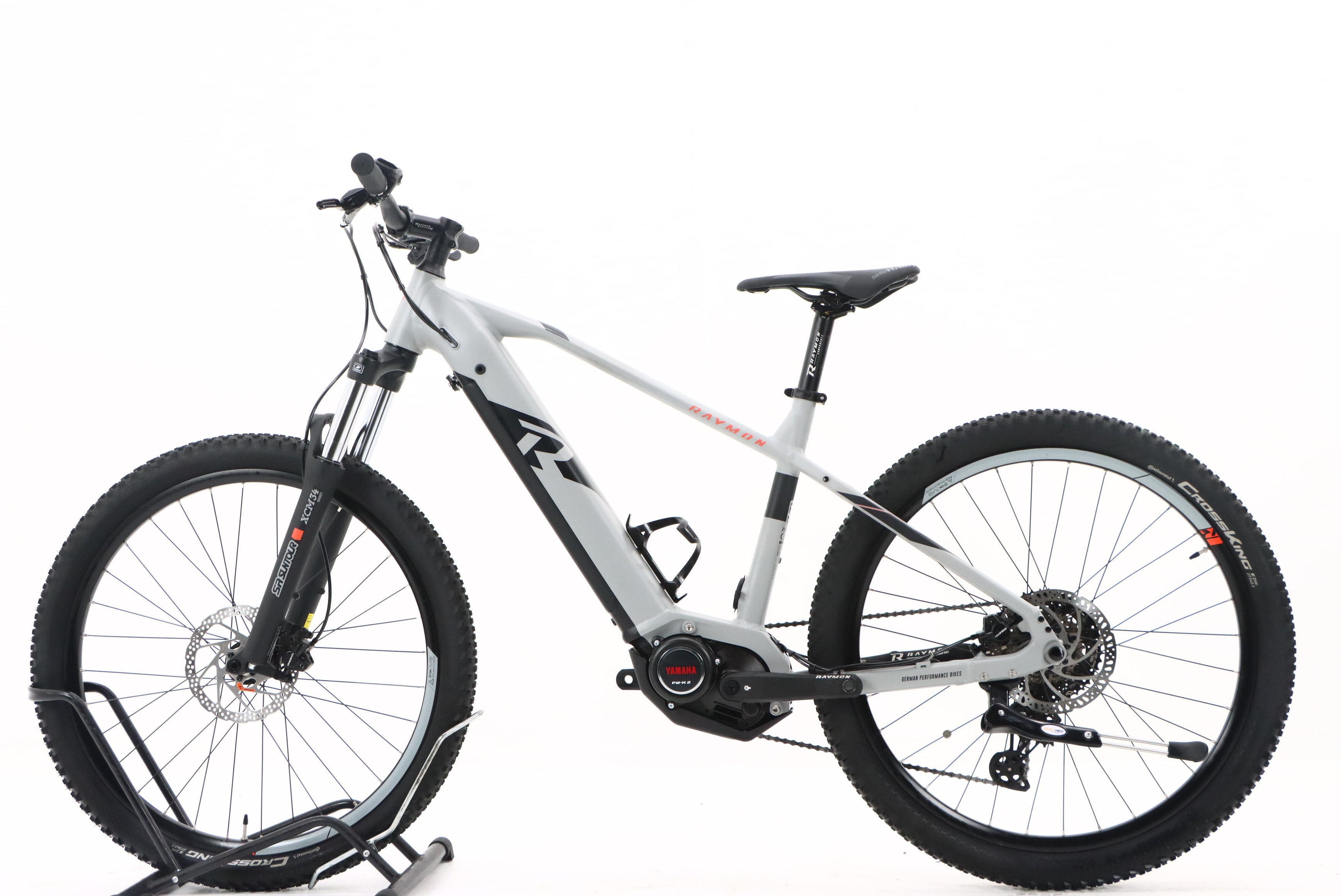 f242d543-e0f2-4398-bf35-55d4f08c18a9