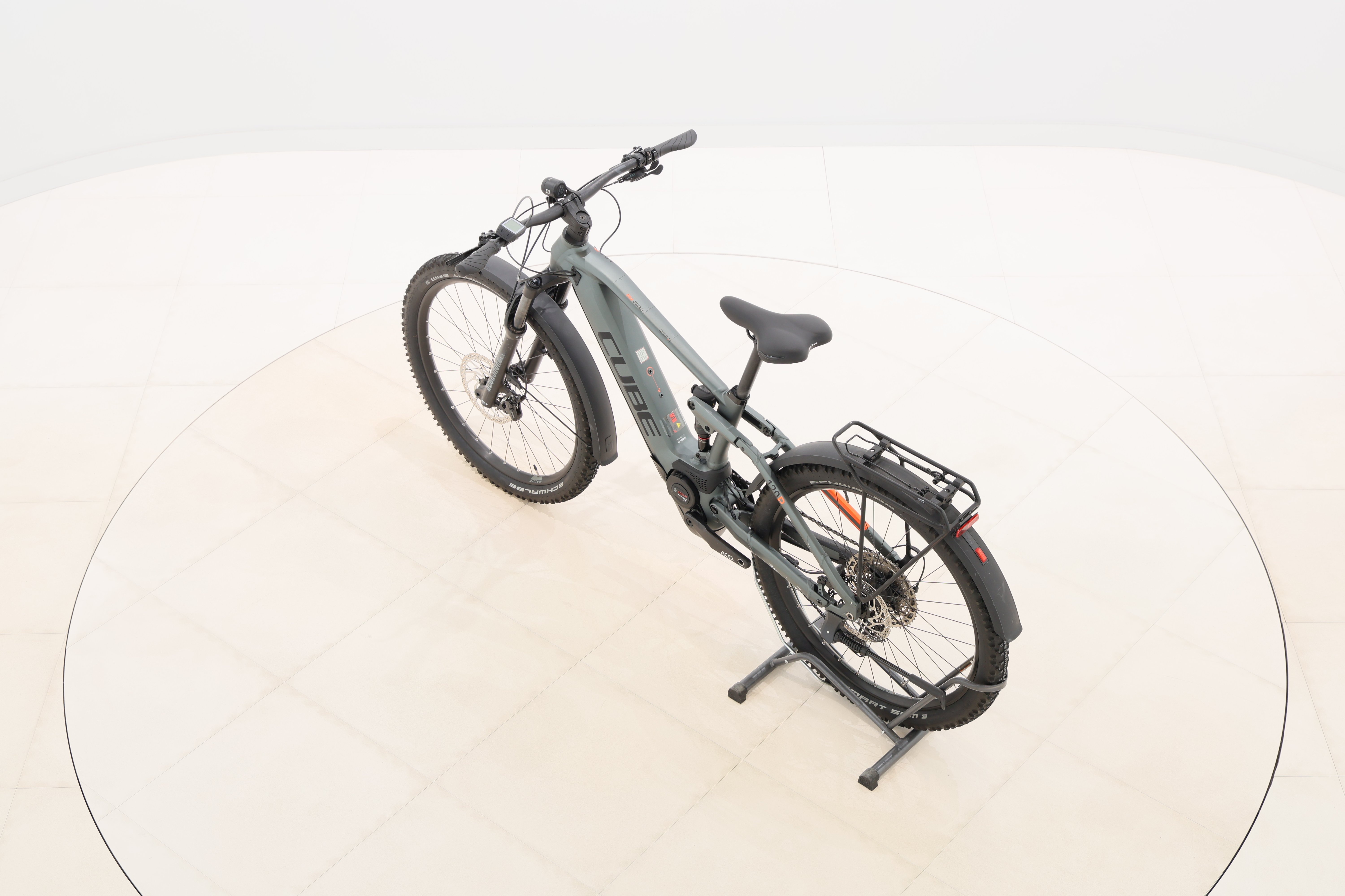 dfd70f6c-fdda-41ee-b91a-a08010bc4cc8