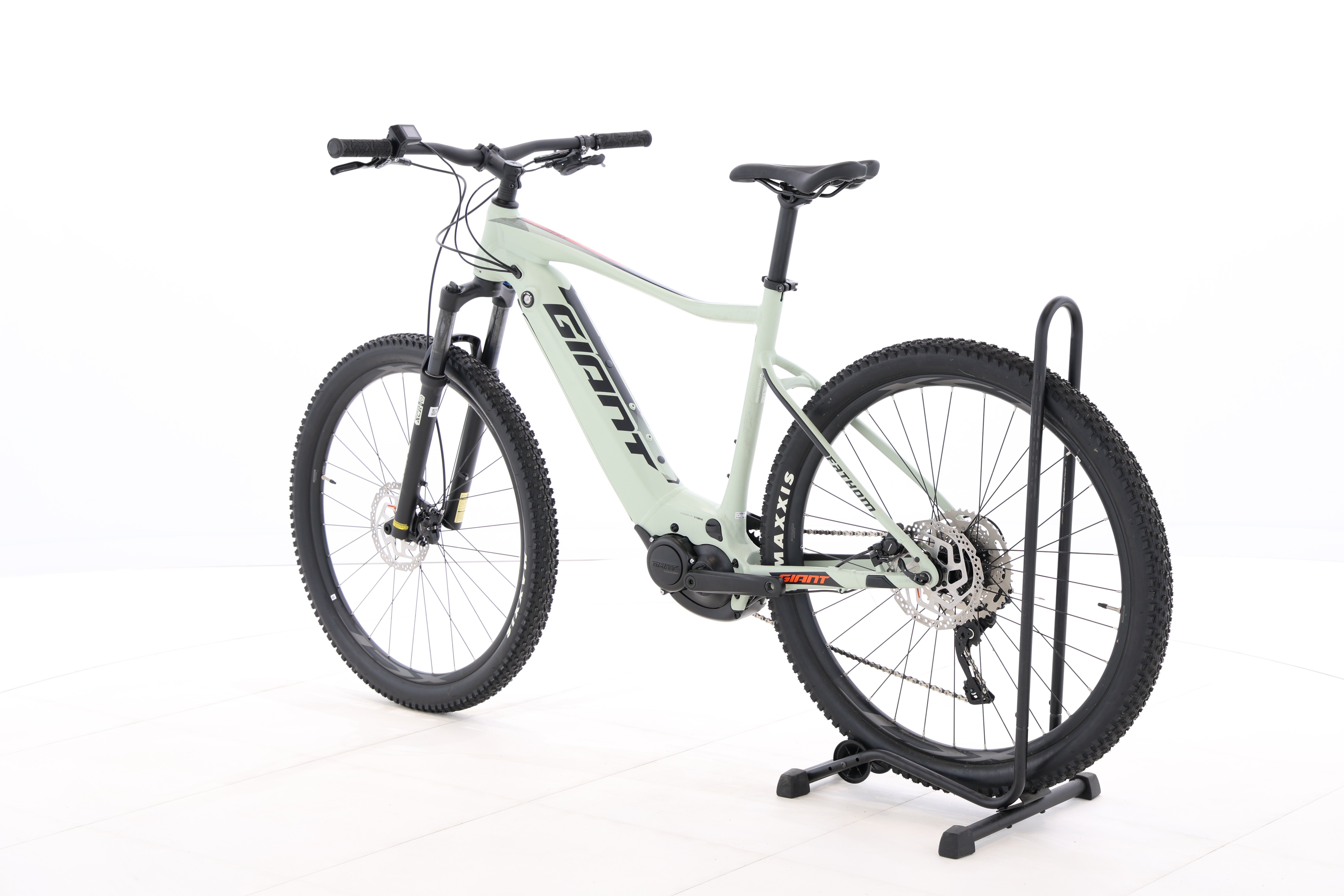 d9b47906-4832-4a2b-8f3e-6b94dd7e2d91